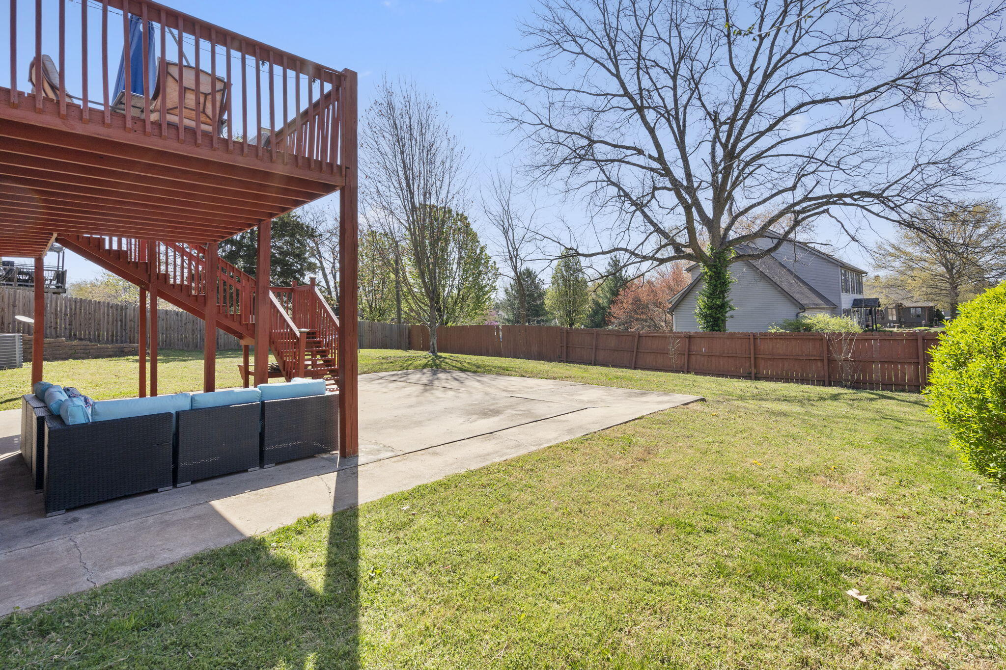 930 West Sherwood Drive Property Photo 45