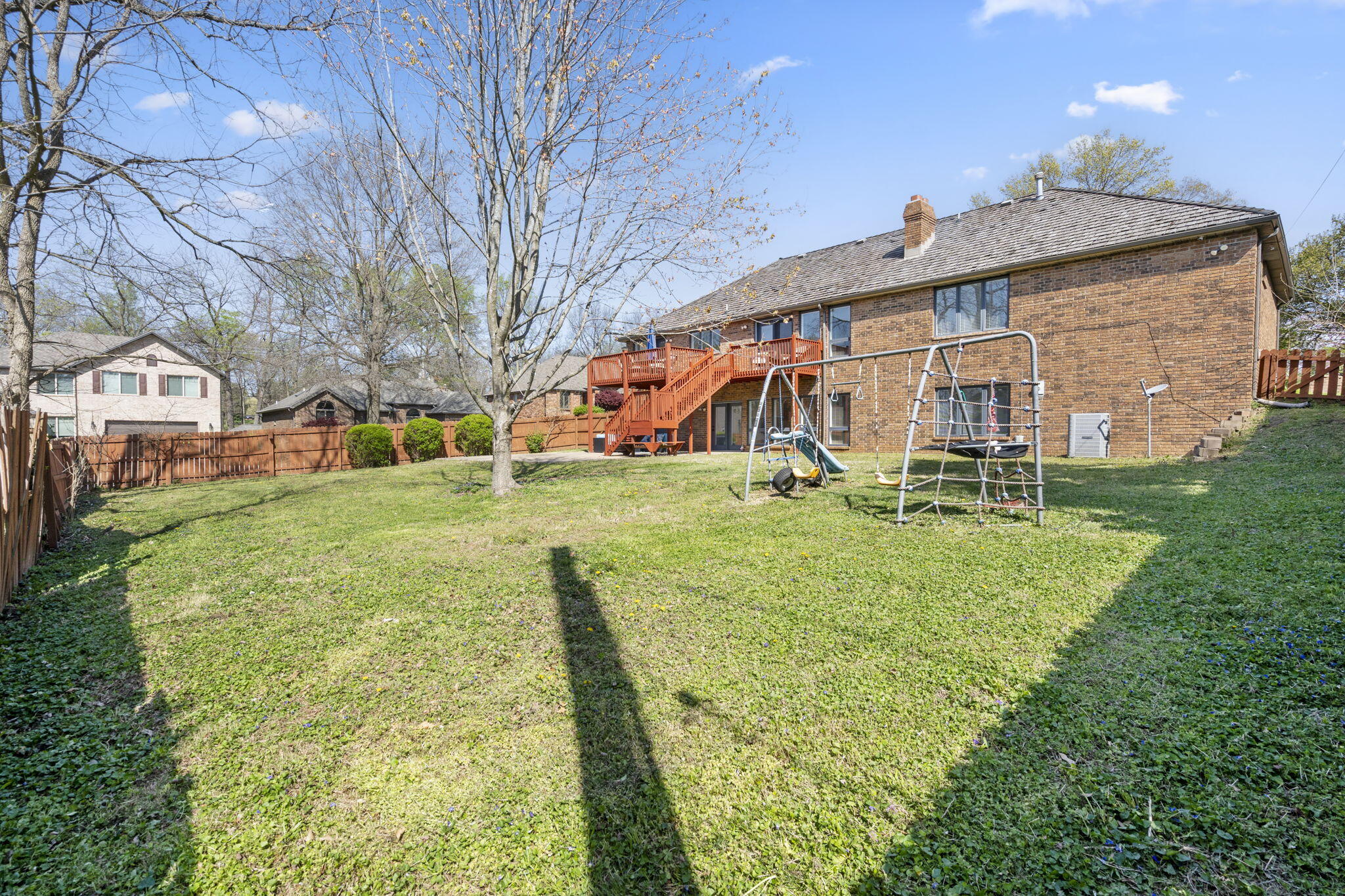 930 West Sherwood Drive Property Photo 47