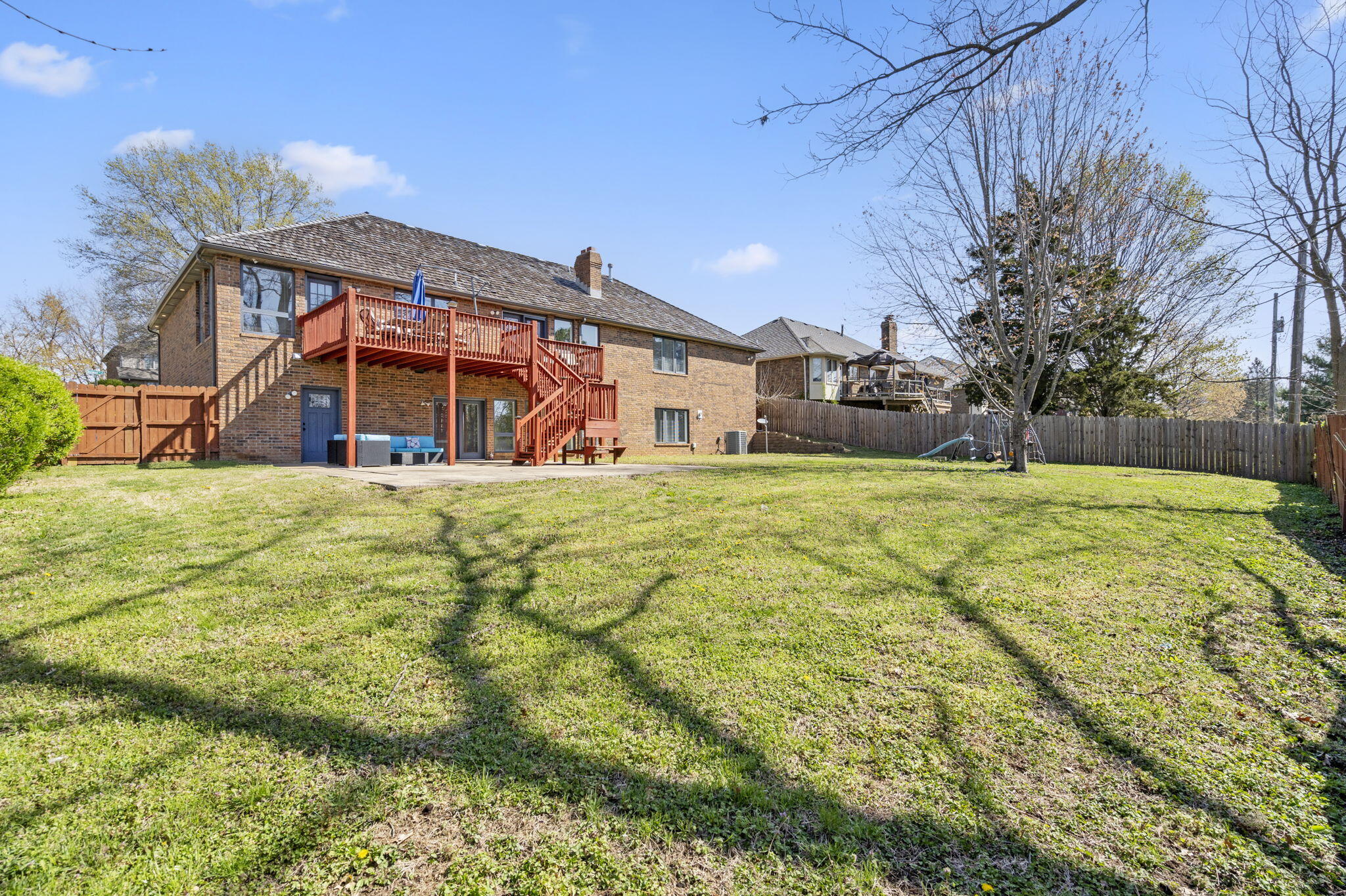 930 West Sherwood Drive Property Photo 49