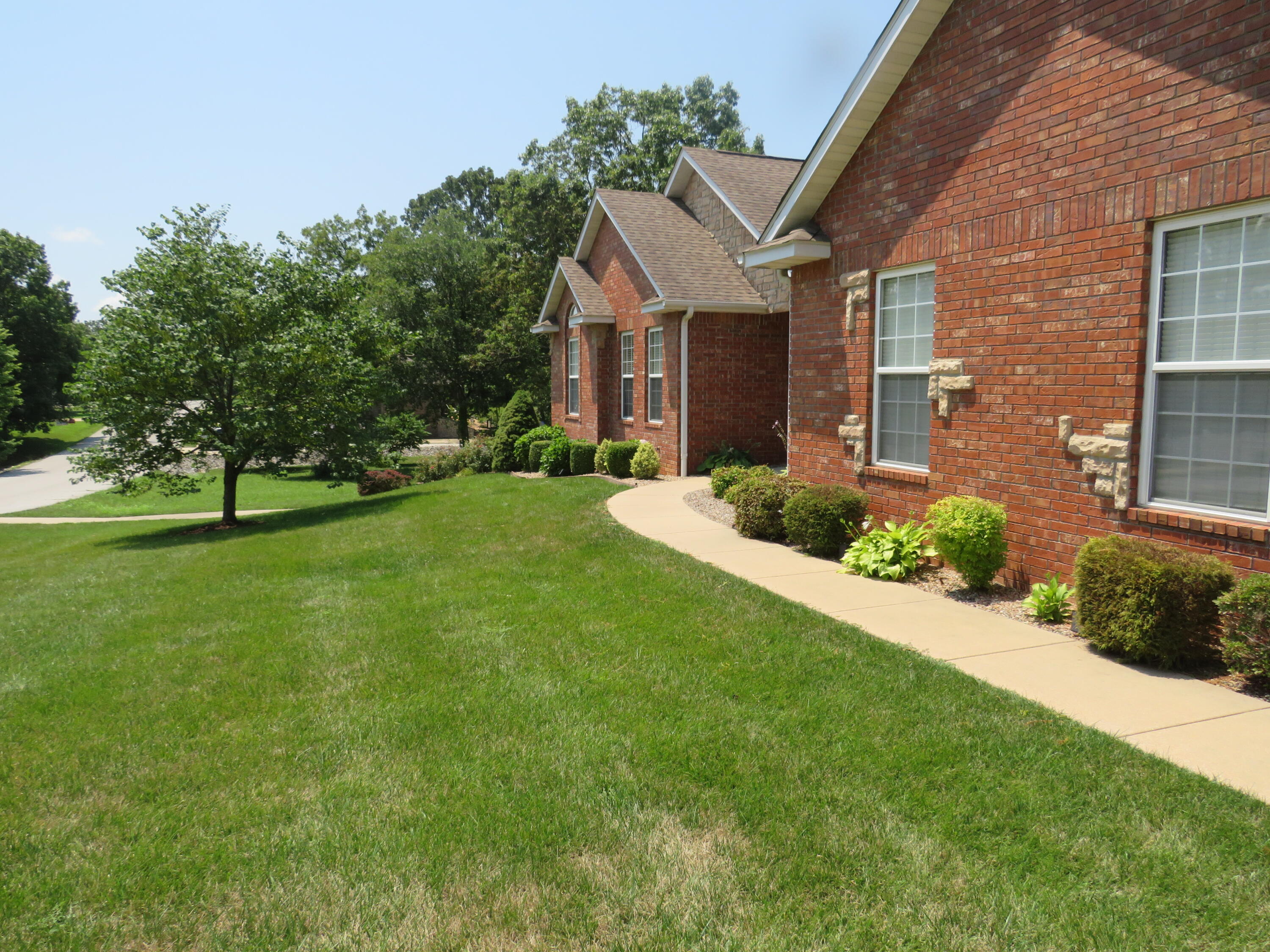 501 Remington Drive Drive Property Photo 2