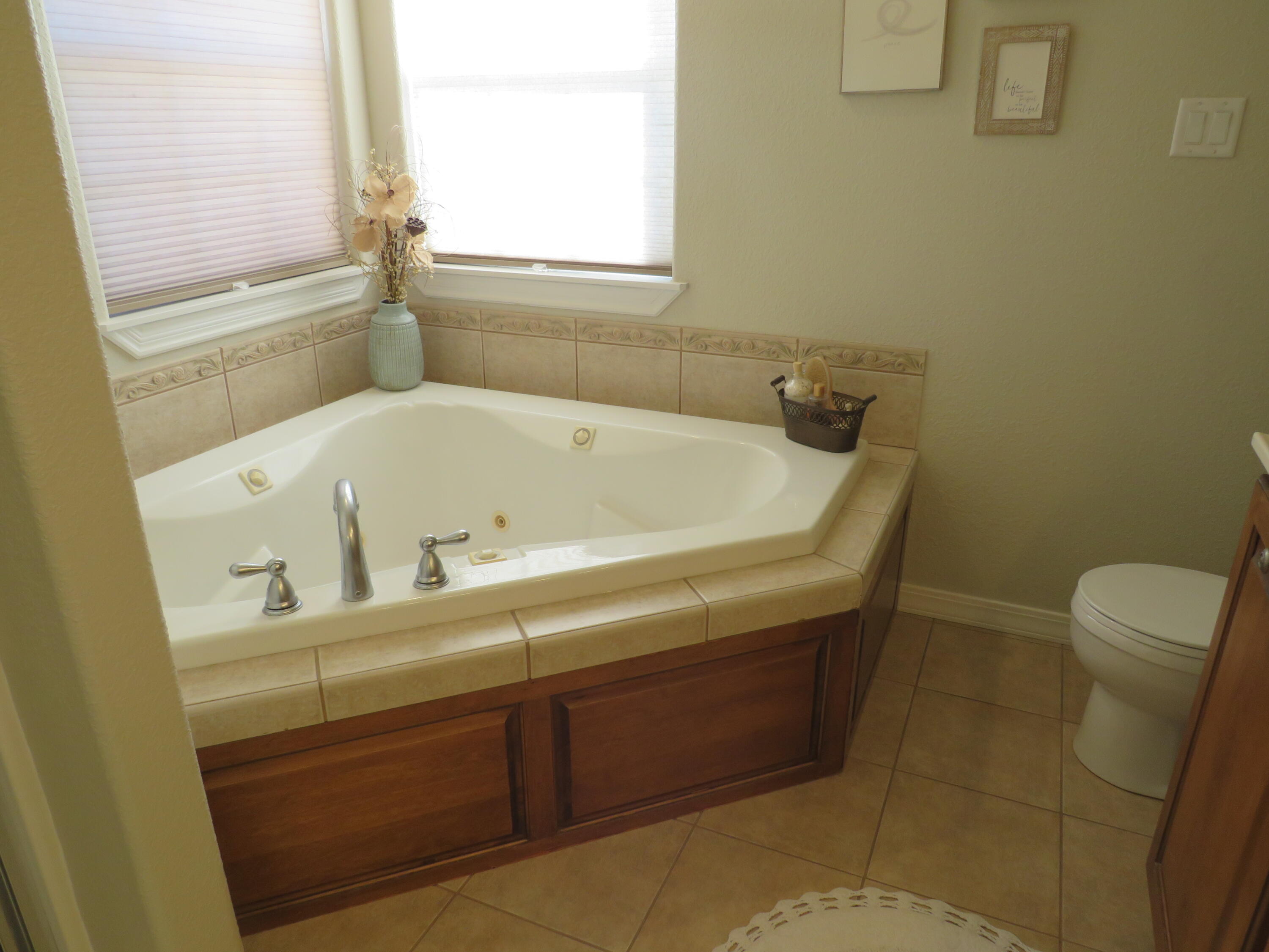 501 Remington Drive Drive Property Photo 37