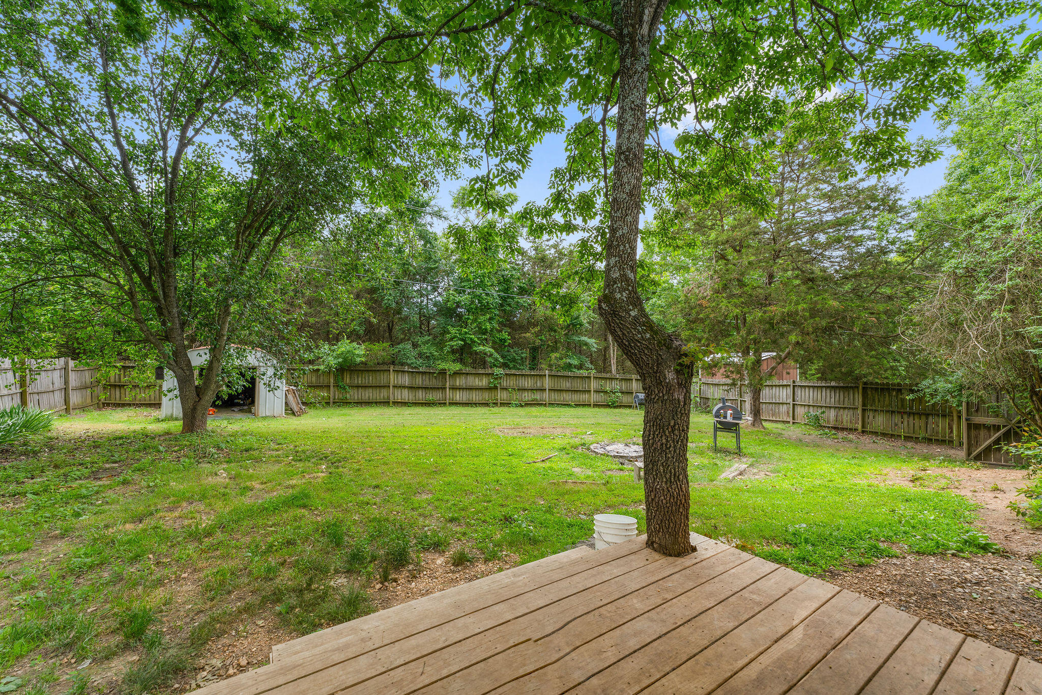 185 Eric Drive Property Photo 29