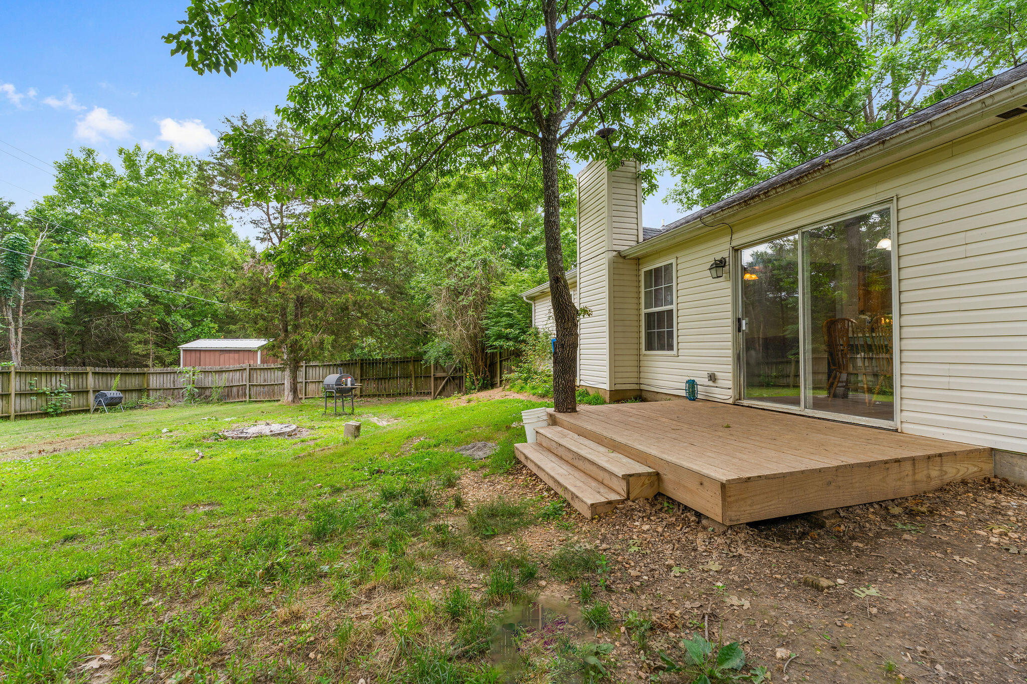 185 Eric Drive Property Photo 30
