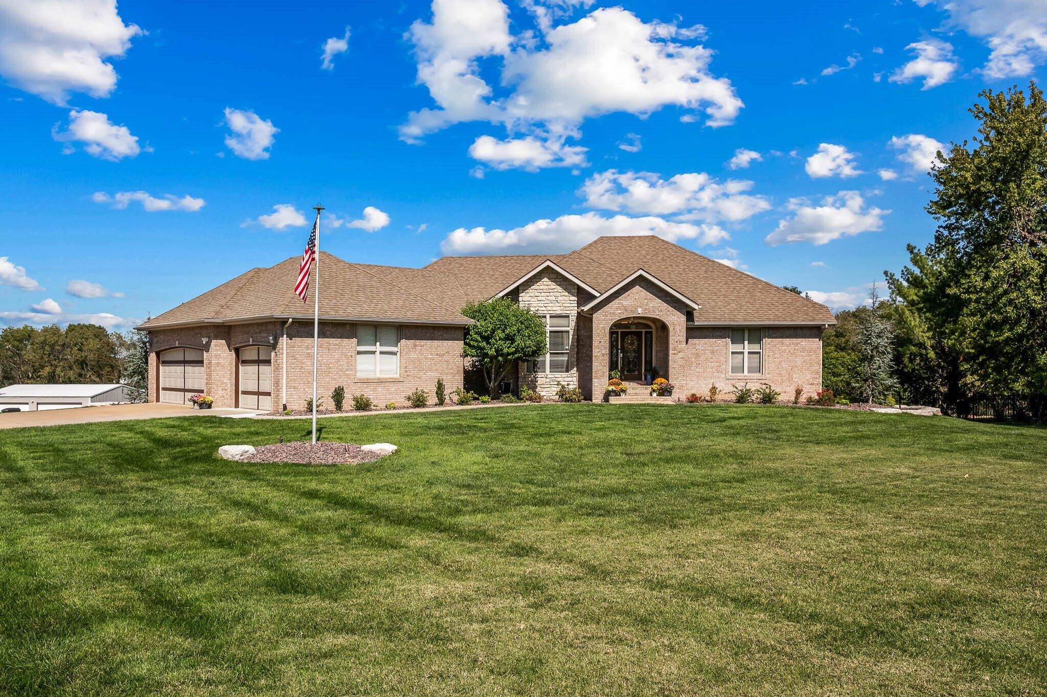 366 Stargrass Road Property Photo