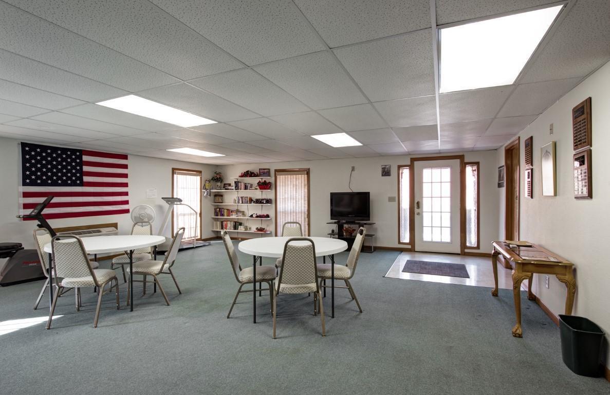 150 Wilshire Drive Property Photo 32