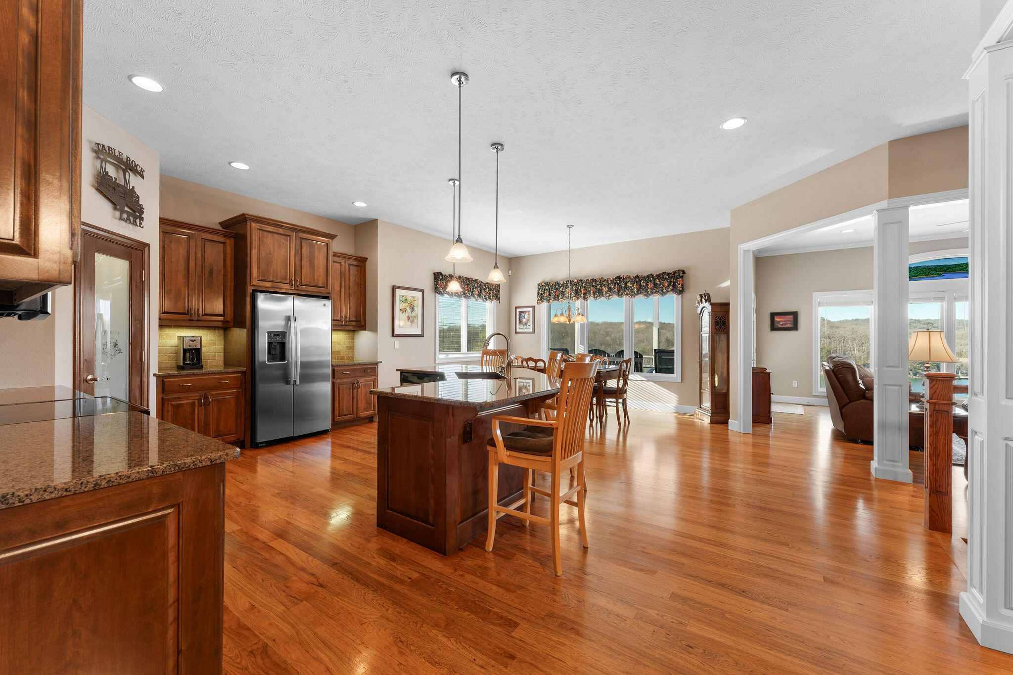 150 Sherwood Forest Lane Property Photo 7