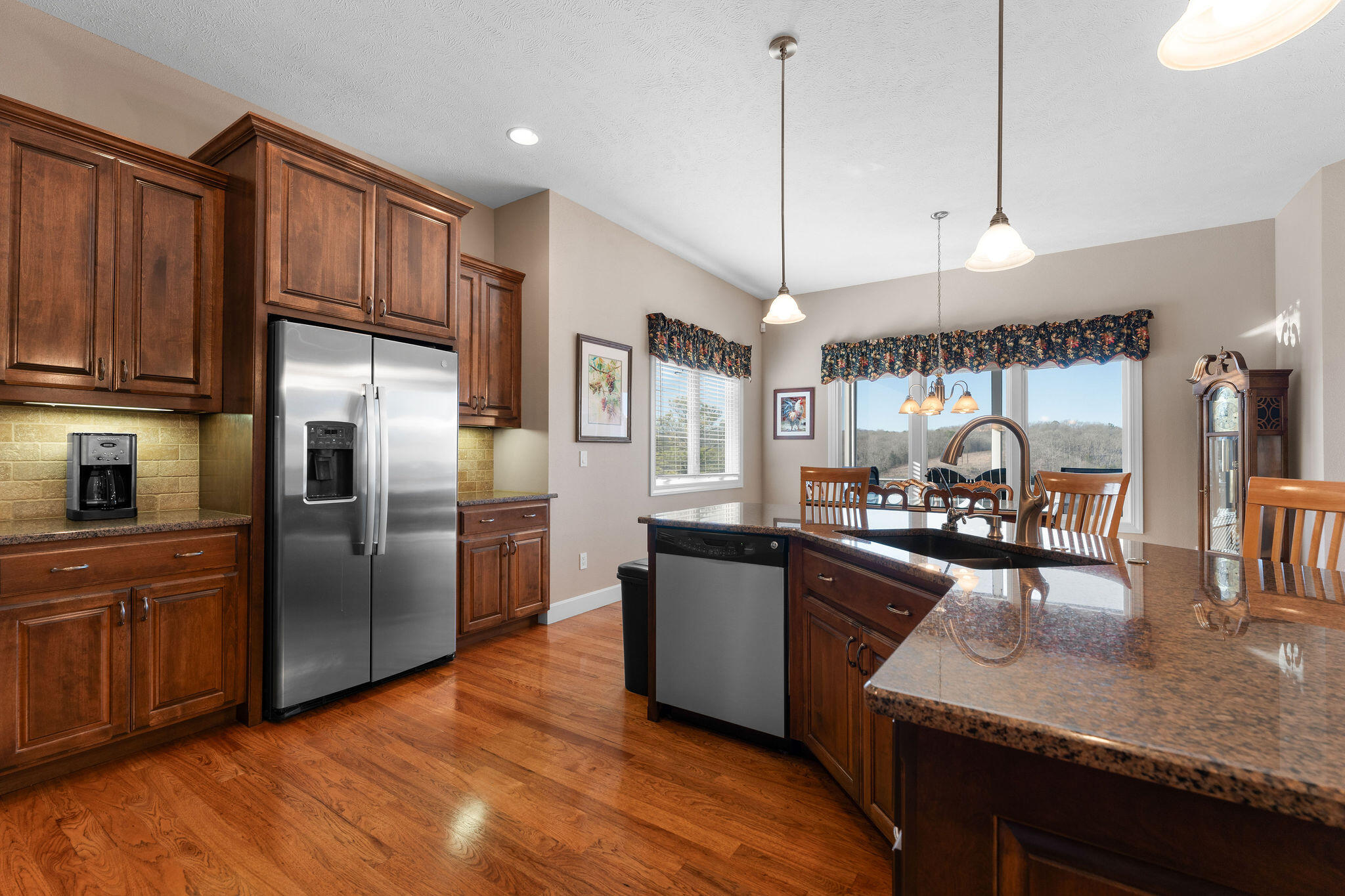 150 Sherwood Forest Lane Property Photo 8