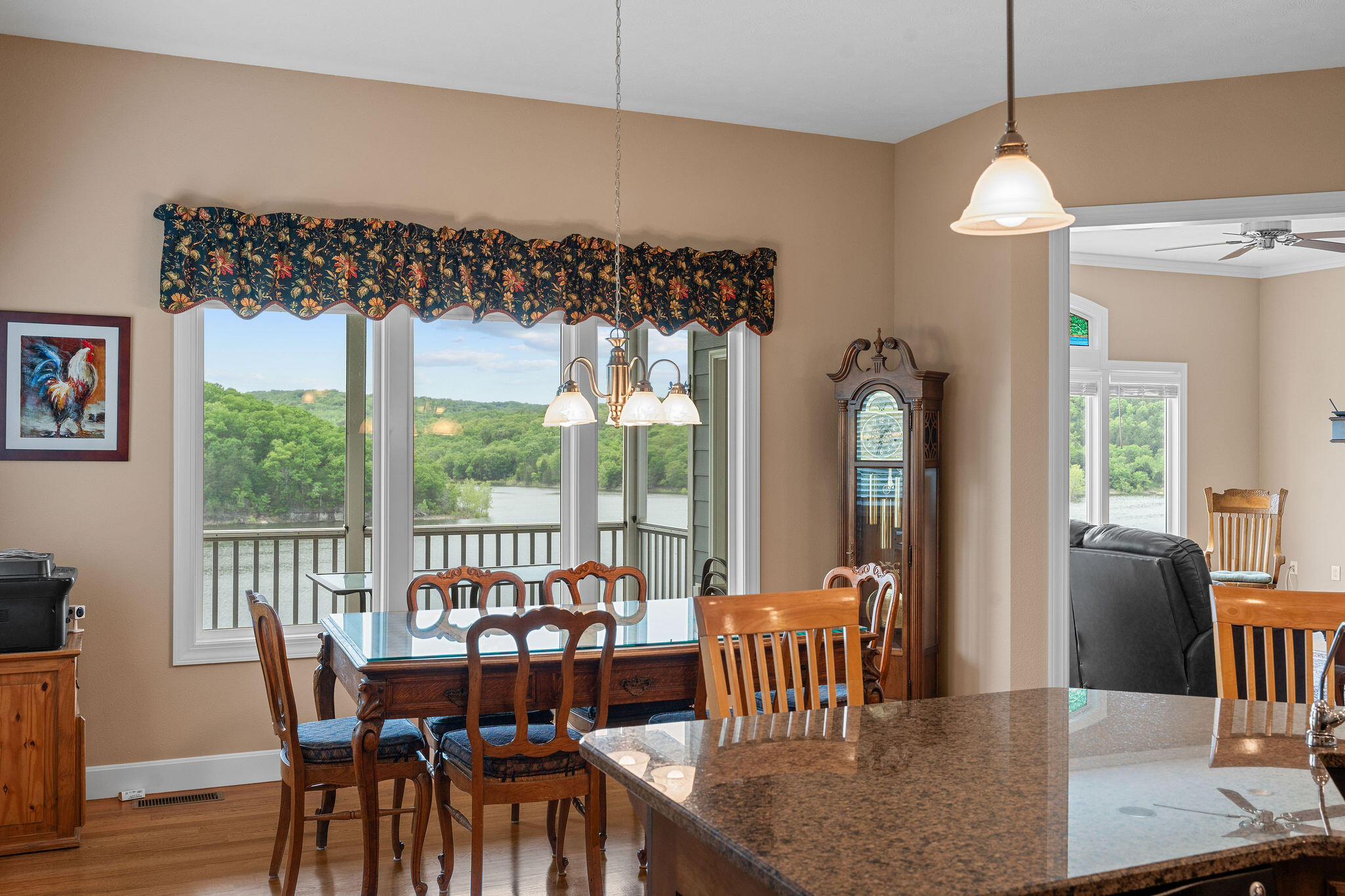 150 Sherwood Forest Lane Property Photo 12