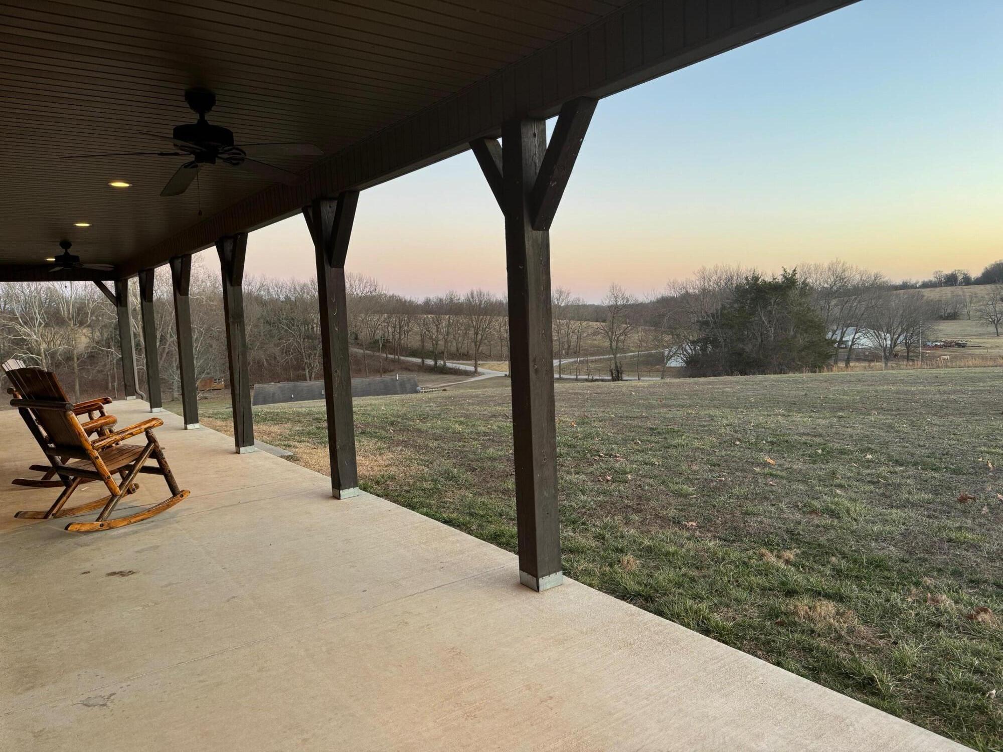 2652 Crumpley Drive Property Photo 8