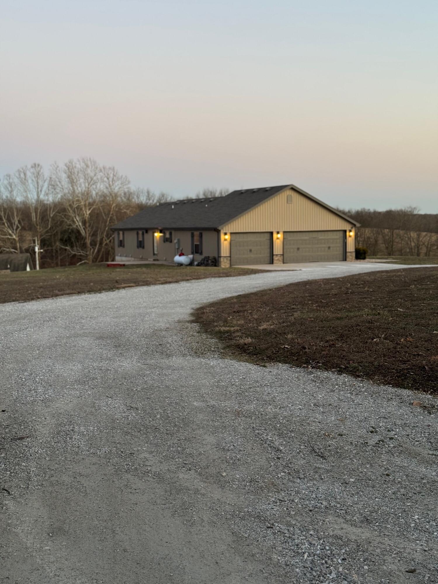 2652 Crumpley Drive Property Photo 16