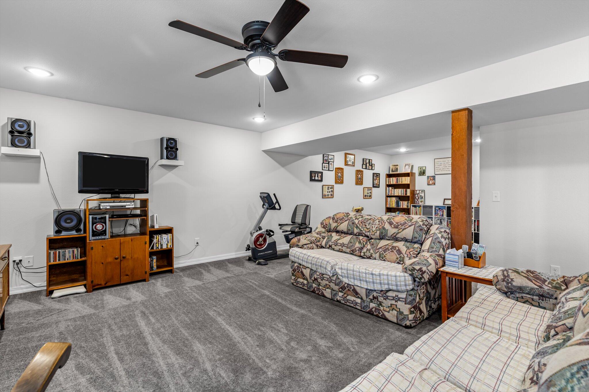 15221 Cleveland Road Property Photo 32