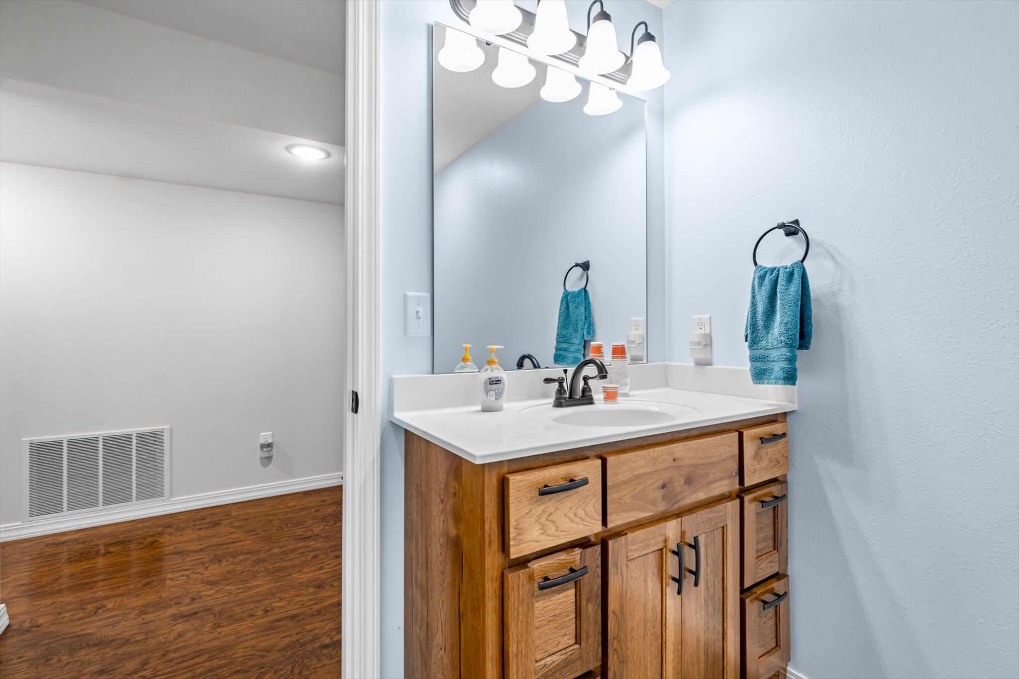 15221 Cleveland Road Property Photo 43