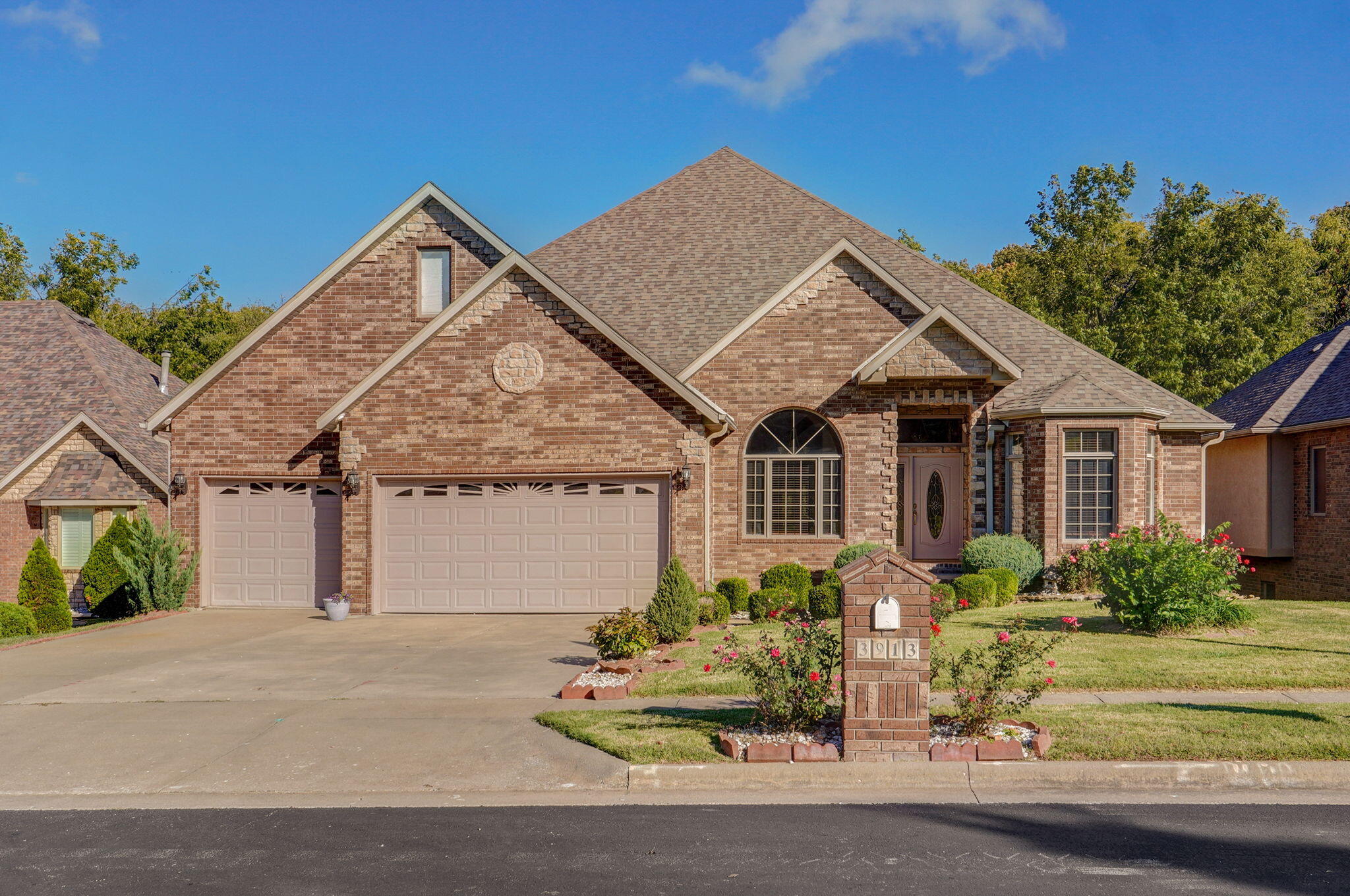 Battlefield Ridge Est Real Estate Listings Main Image