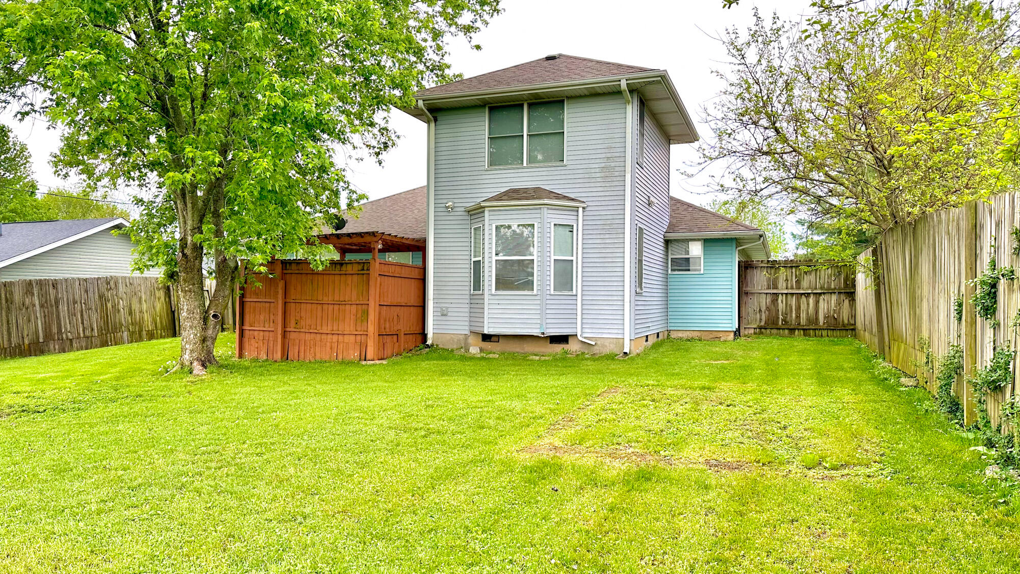 414 Barnard Avenue Property Photo 3