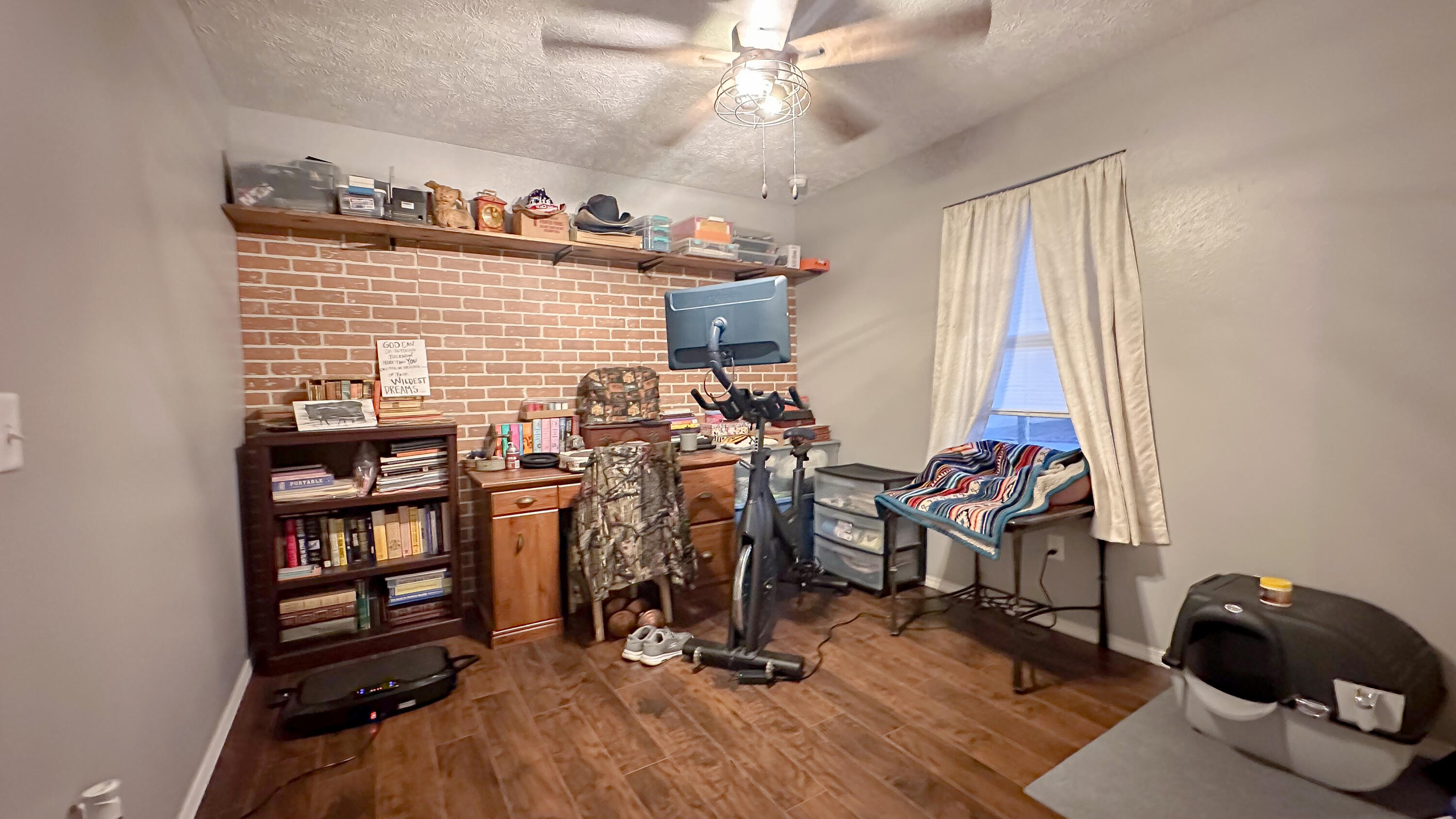 414 Barnard Avenue Property Photo 21