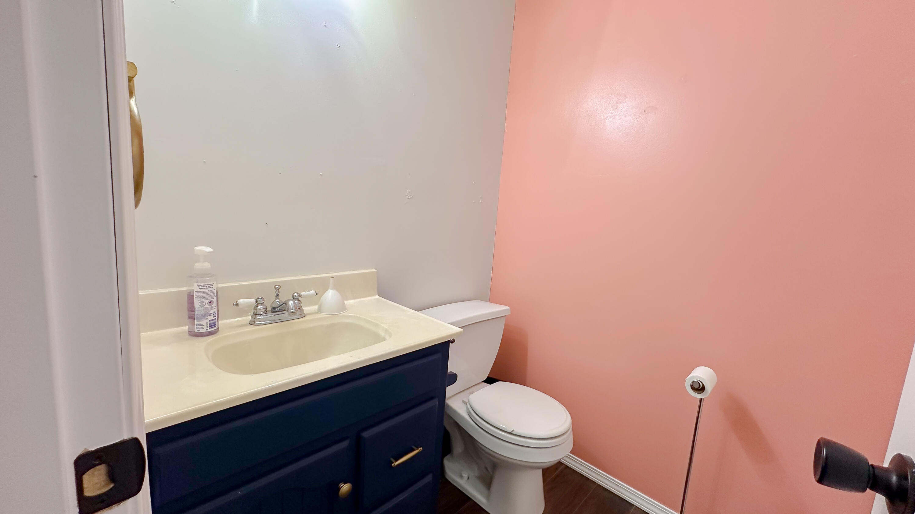 414 Barnard Avenue Property Photo 25