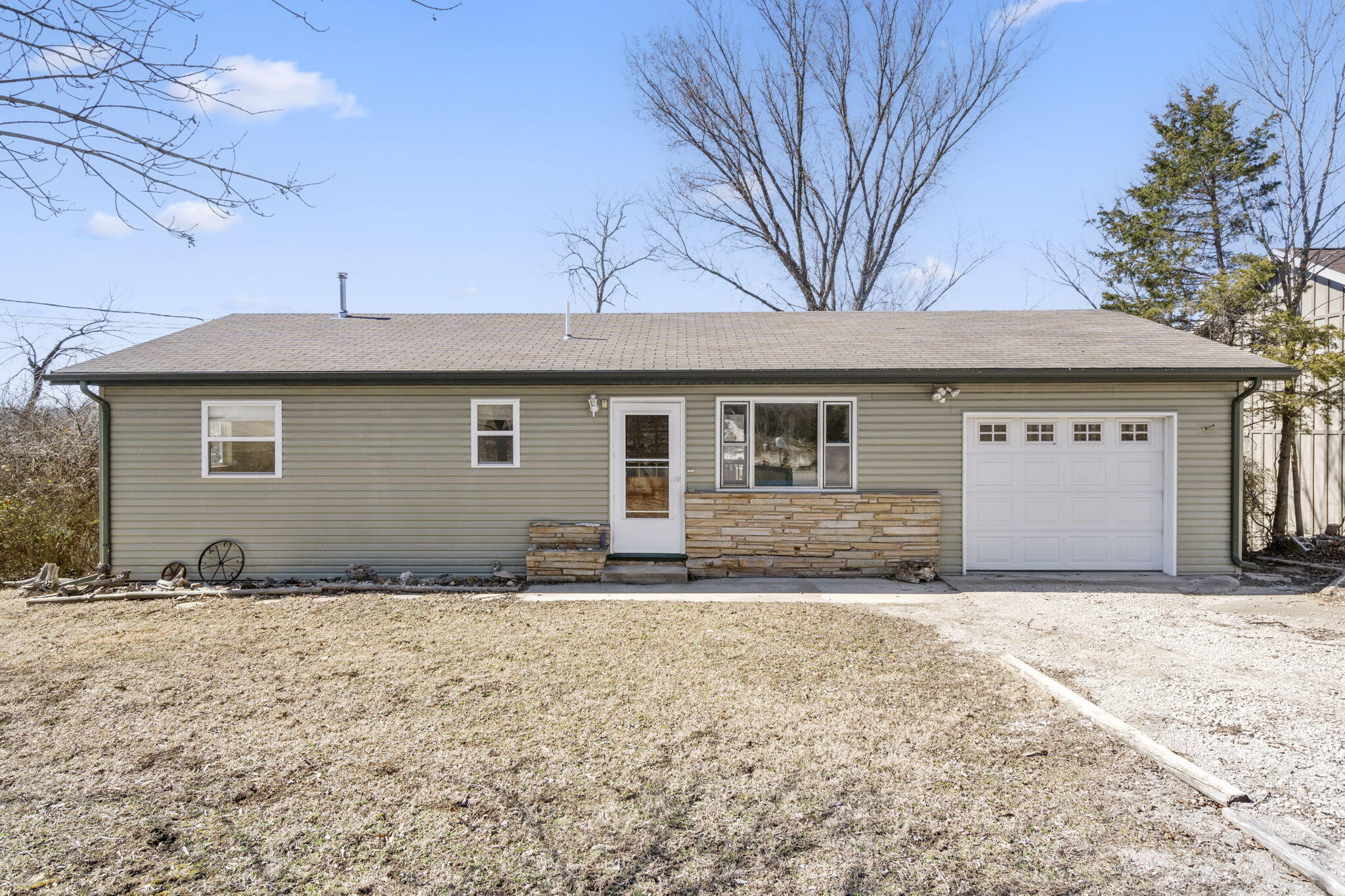 147 Eastlake Street Property Photo 2