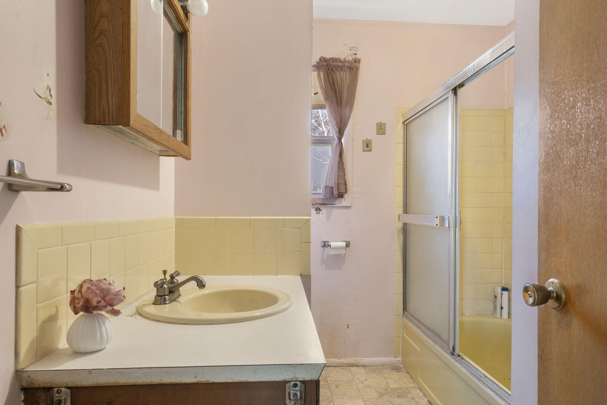 147 Eastlake Street Property Photo 13