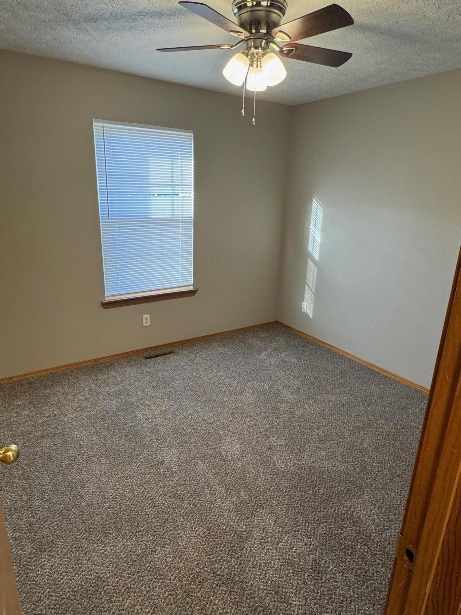 1337 South Illinois Avenue Property Photo 17
