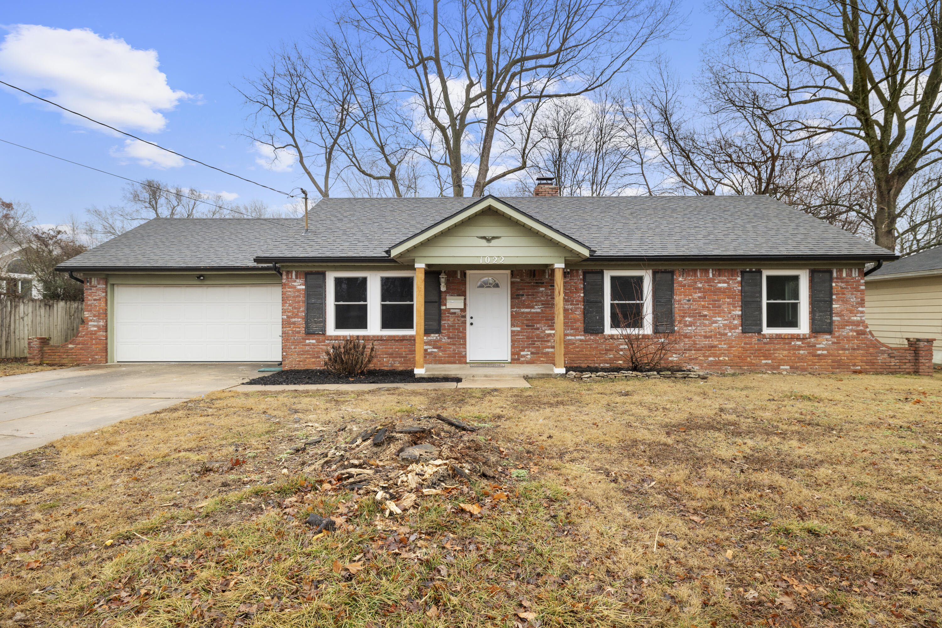 Chapman Real Estate Listings Main Image