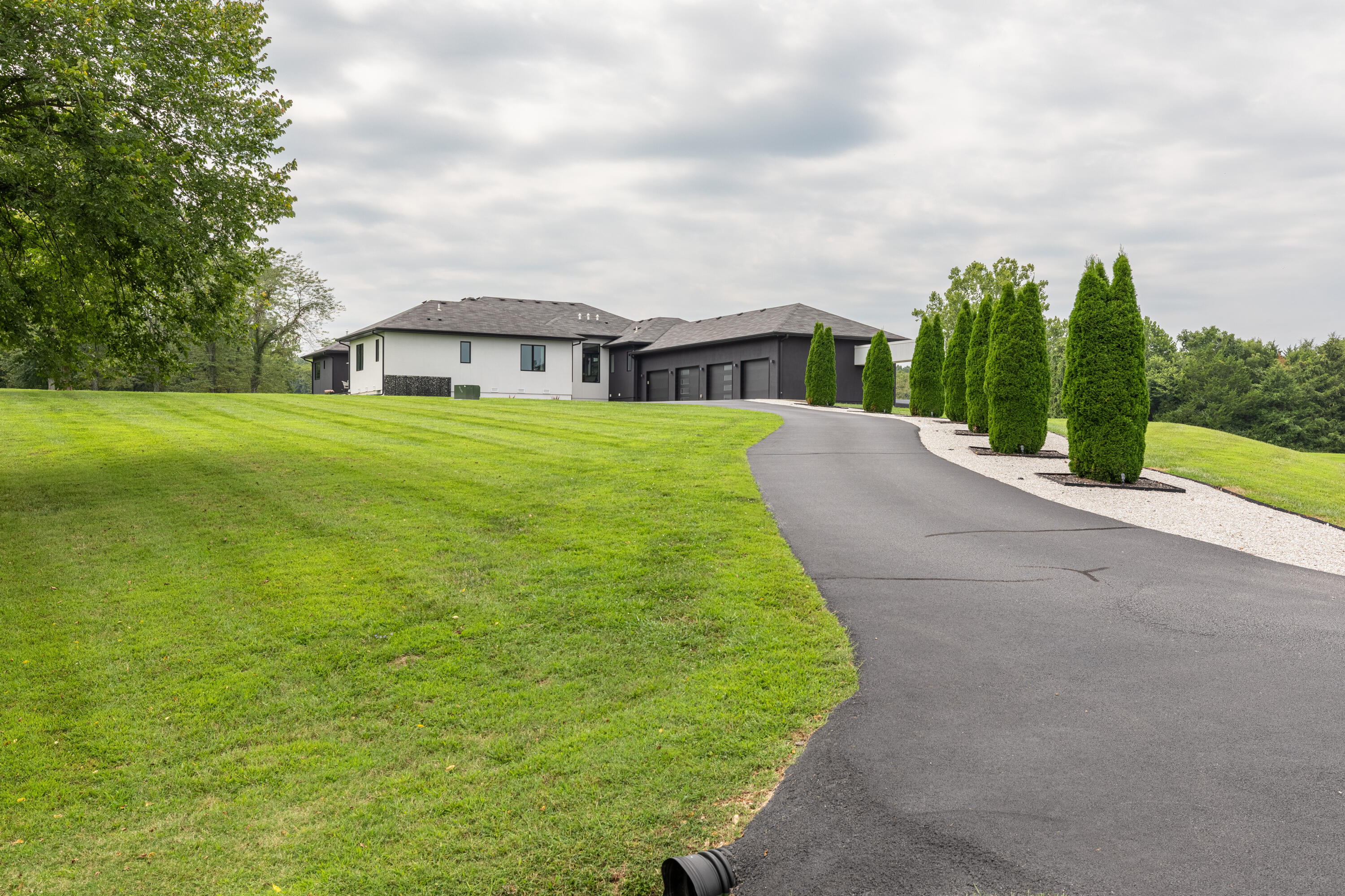 6298 East Summit View Drive Property Photo 84