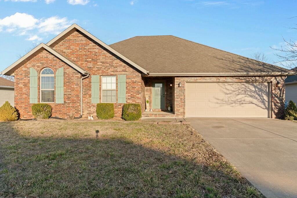 3908 North Grassland Drive Property Photo 1