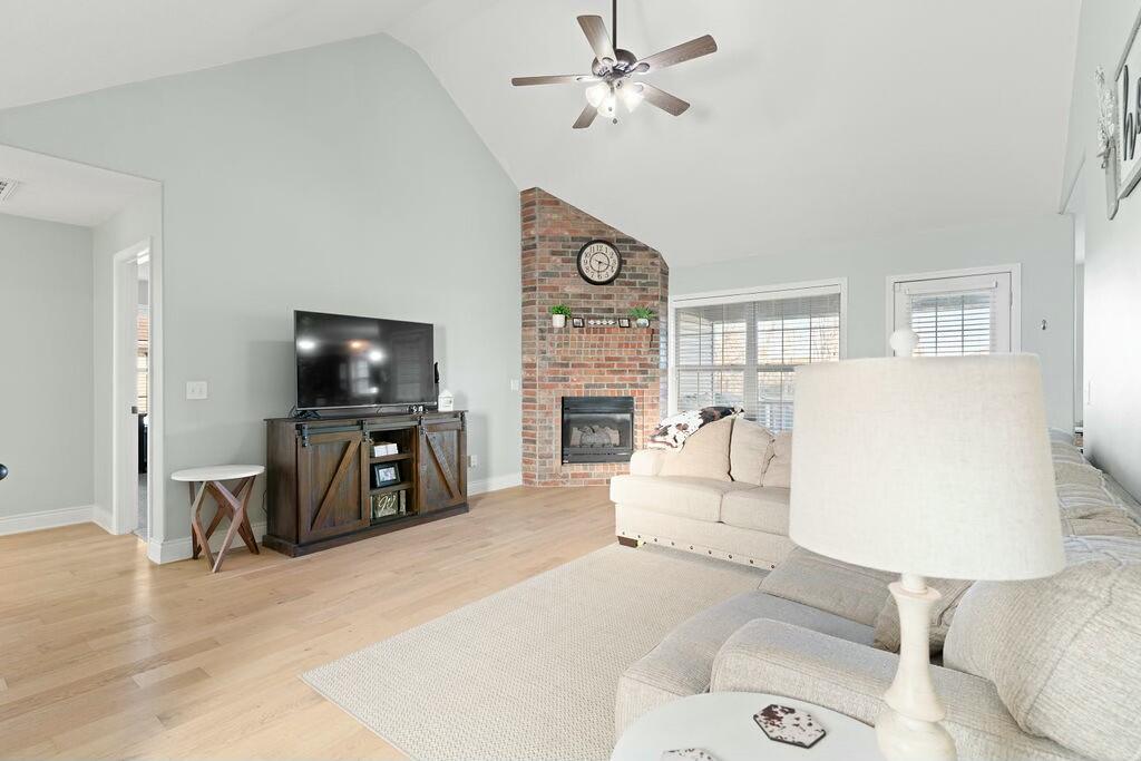 3908 North Grassland Drive Property Photo 5