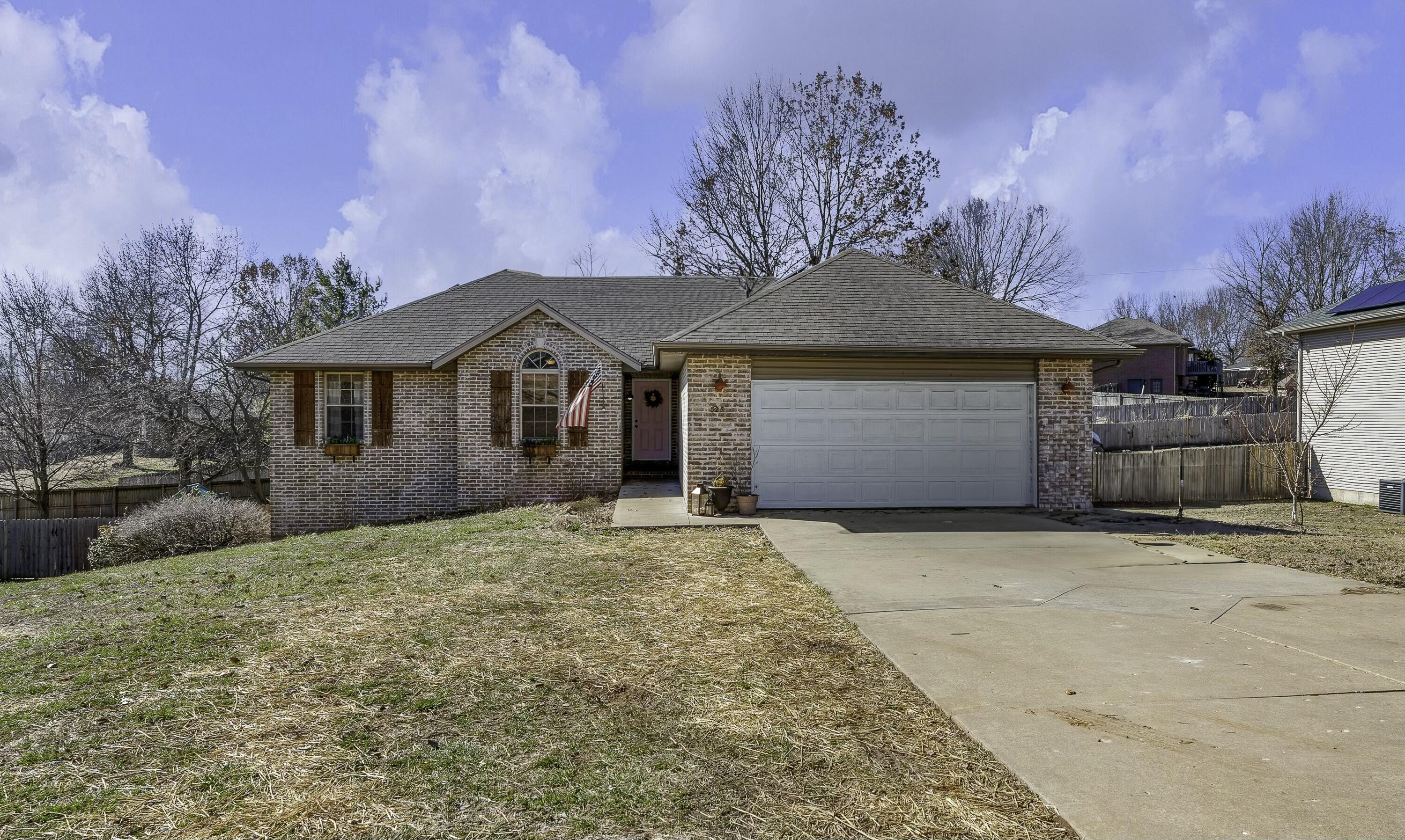 825 Pershing Street Property Photo 2
