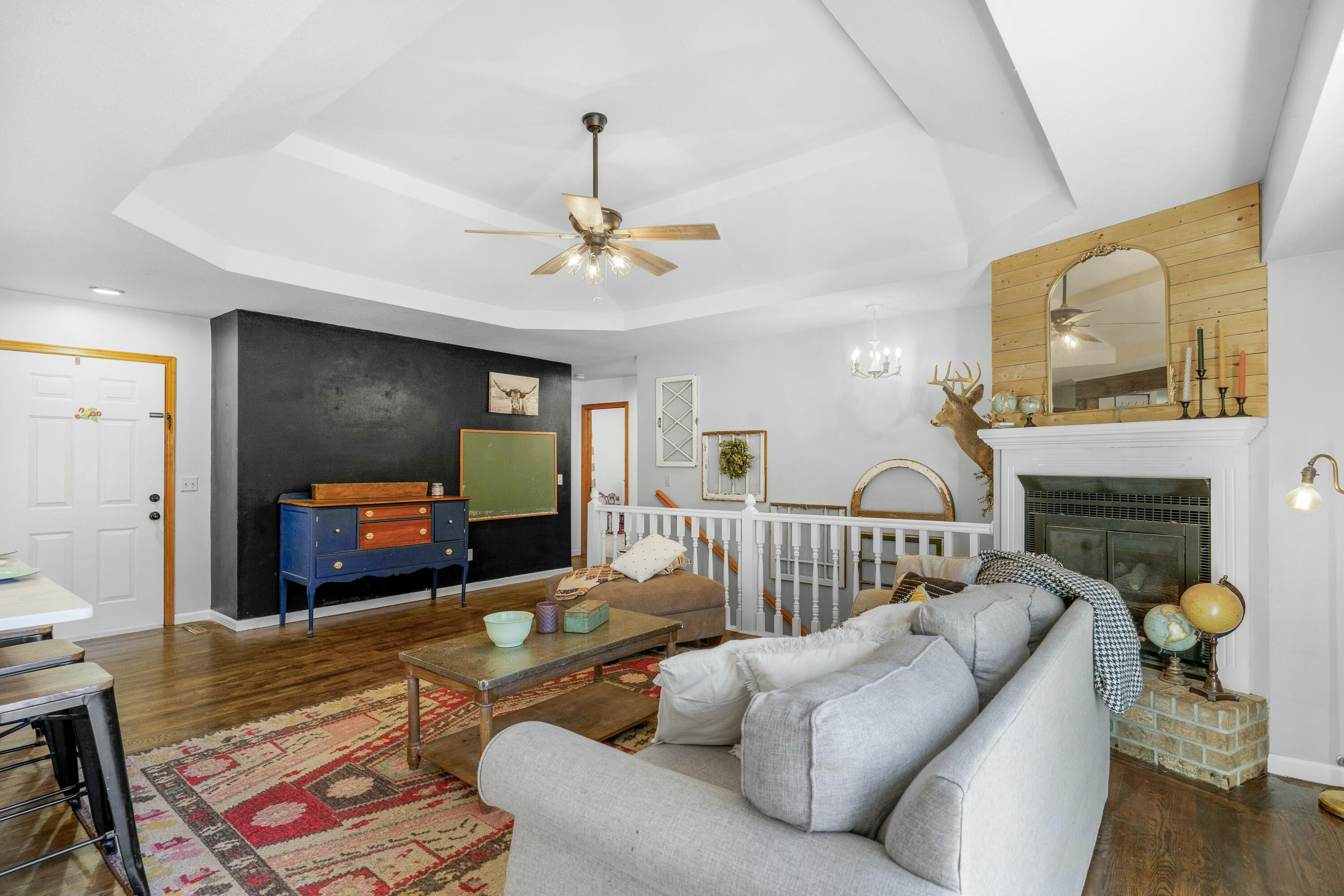 825 Pershing Street Property Photo 7