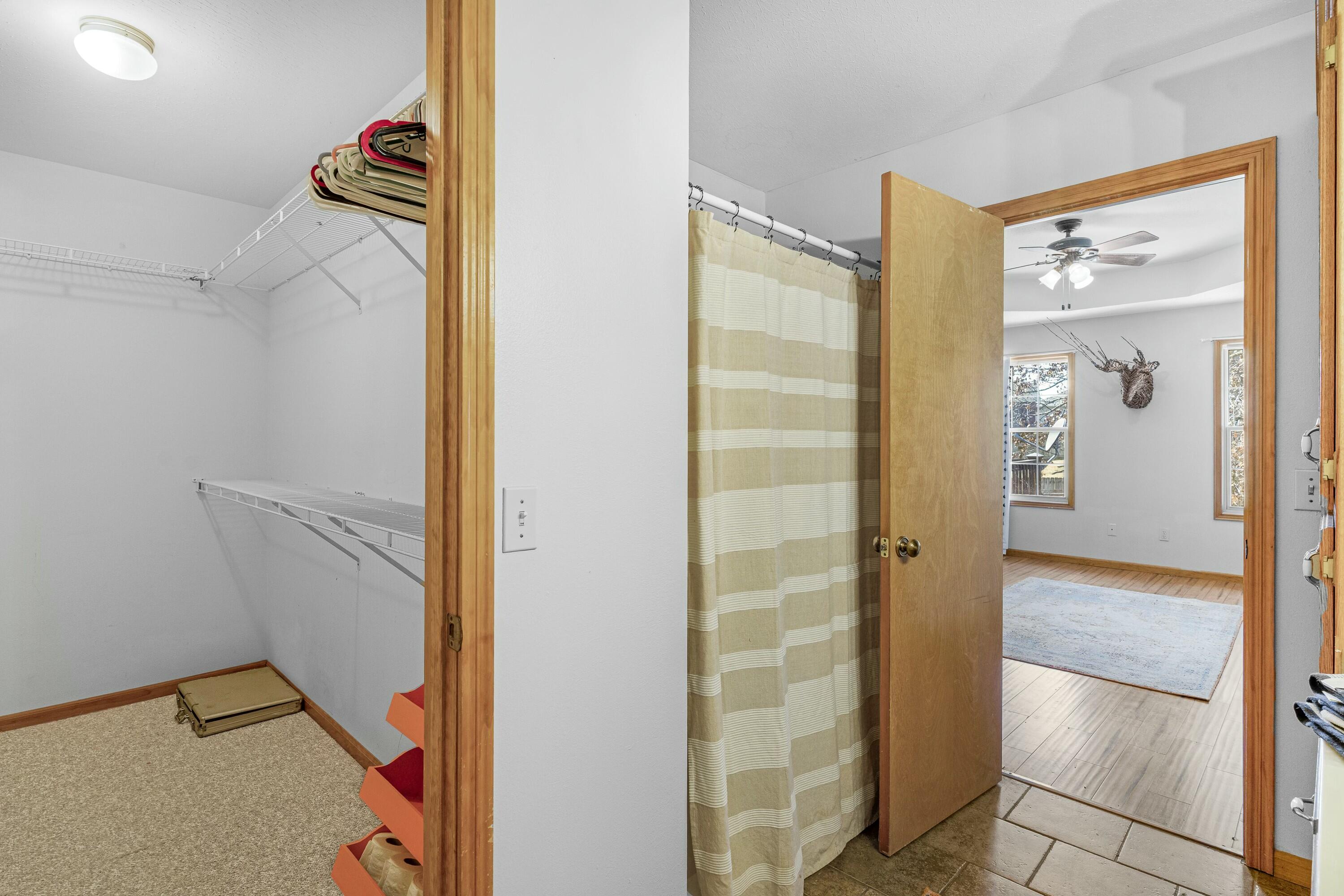 825 Pershing Street Property Photo 21