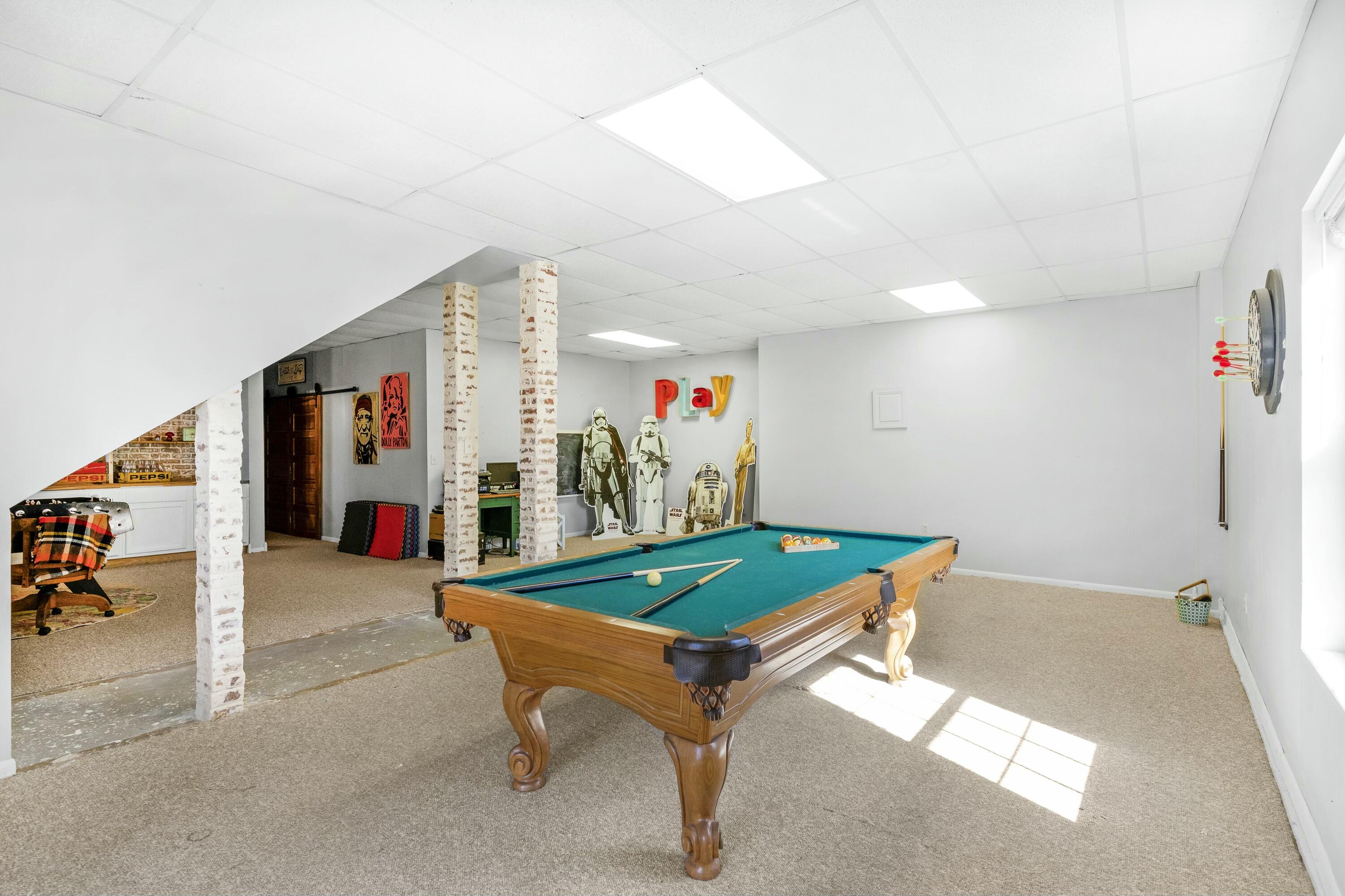 825 Pershing Street Property Photo 31