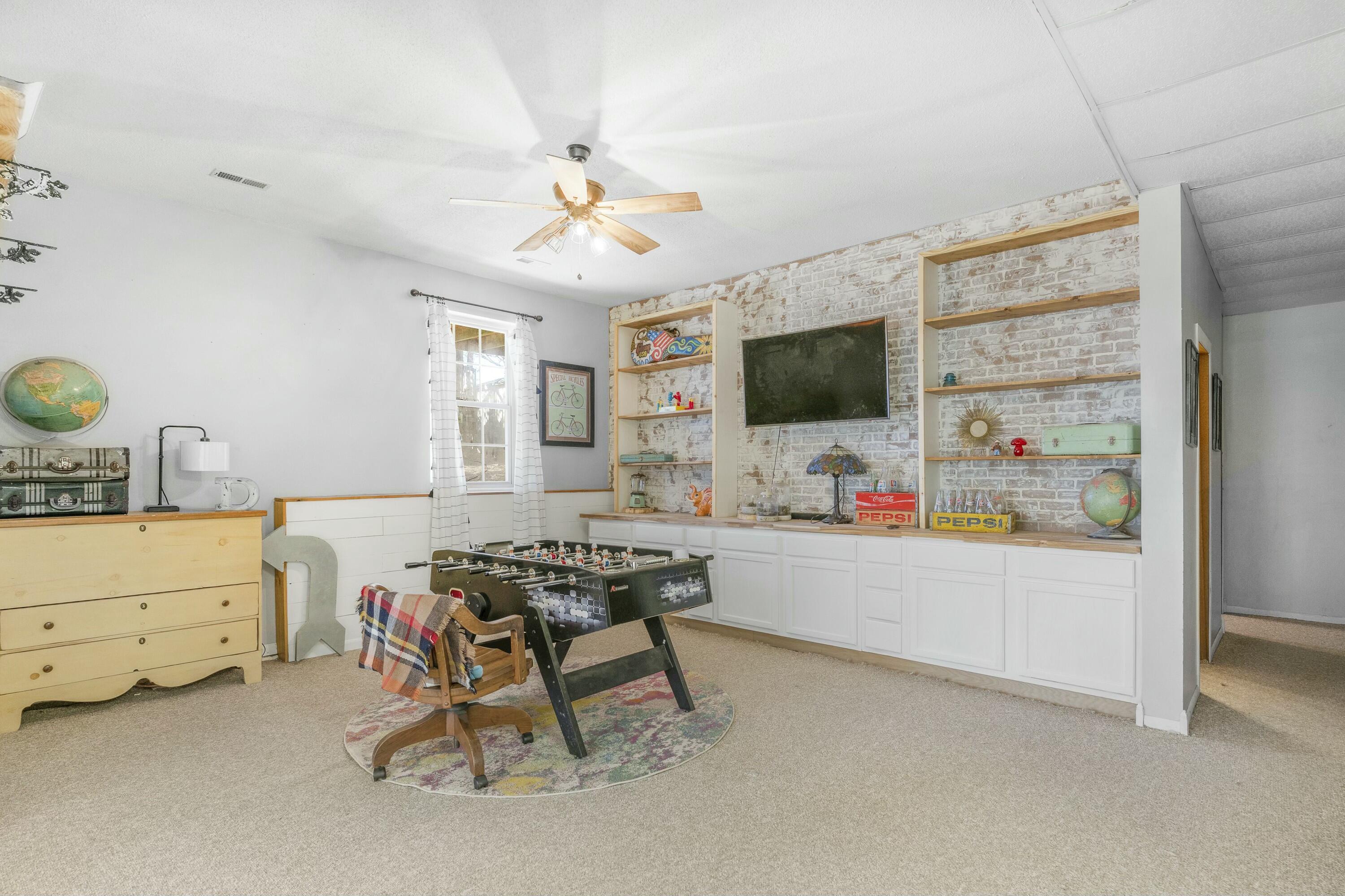 825 Pershing Street Property Photo 34