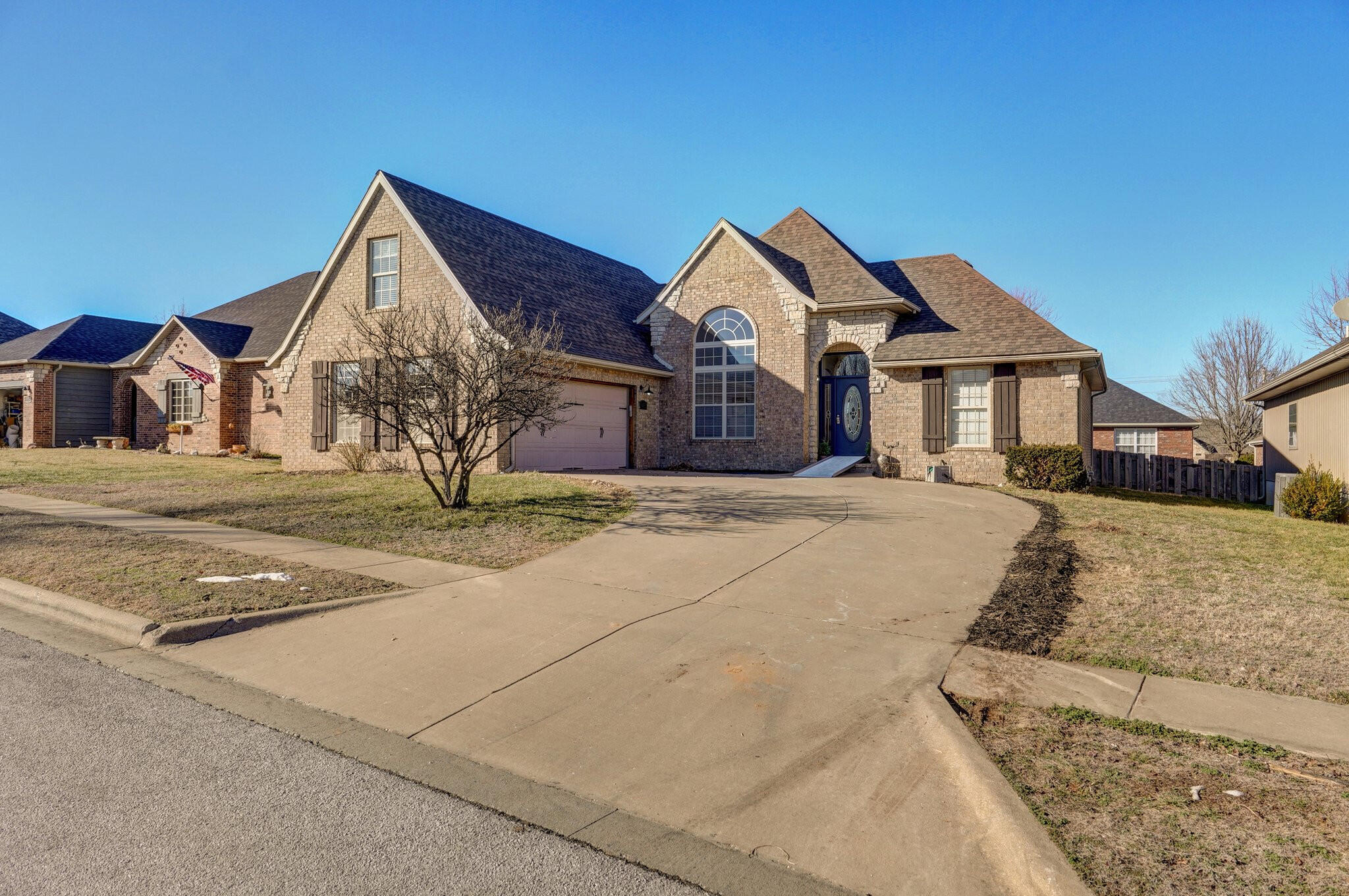 1125 Gretchen Street Property Photo 1