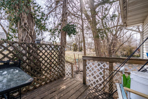 500 West Benton Street Property Photo 8