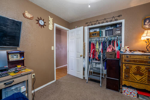 500 West Benton Street Property Photo 18