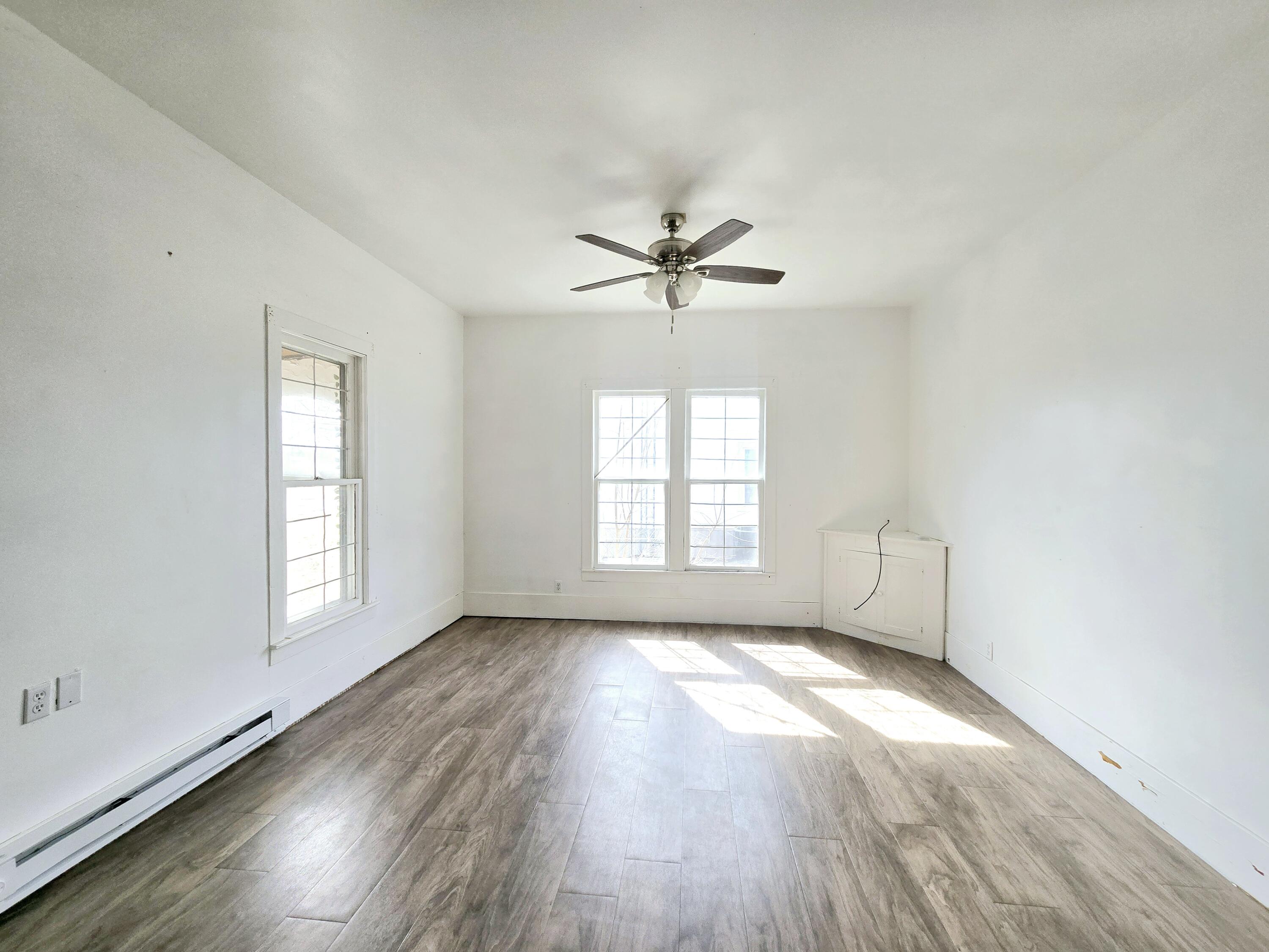519 Hickory Avenue Property Photo 2