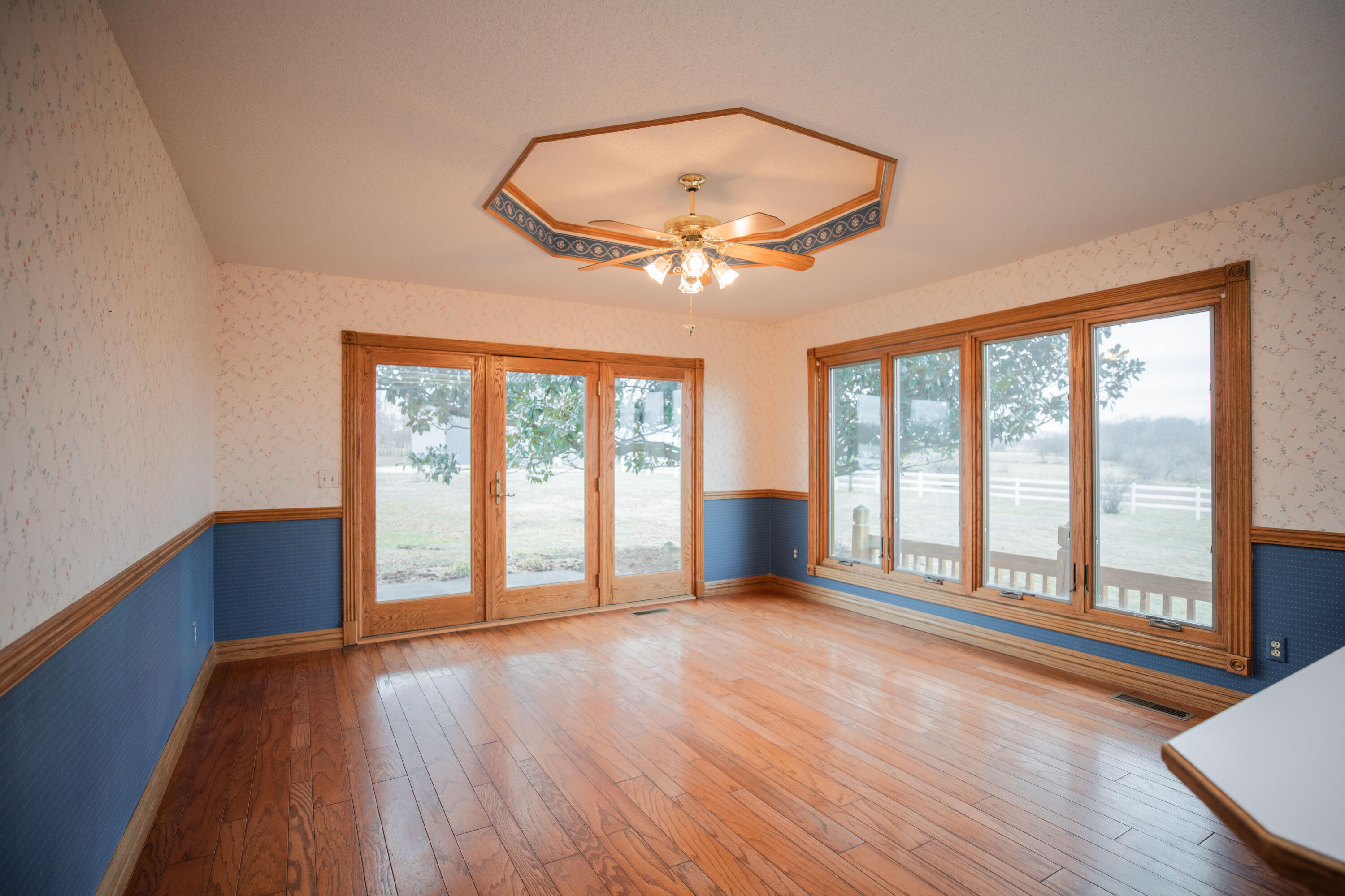 14500 East 1450 Road Property Photo 12