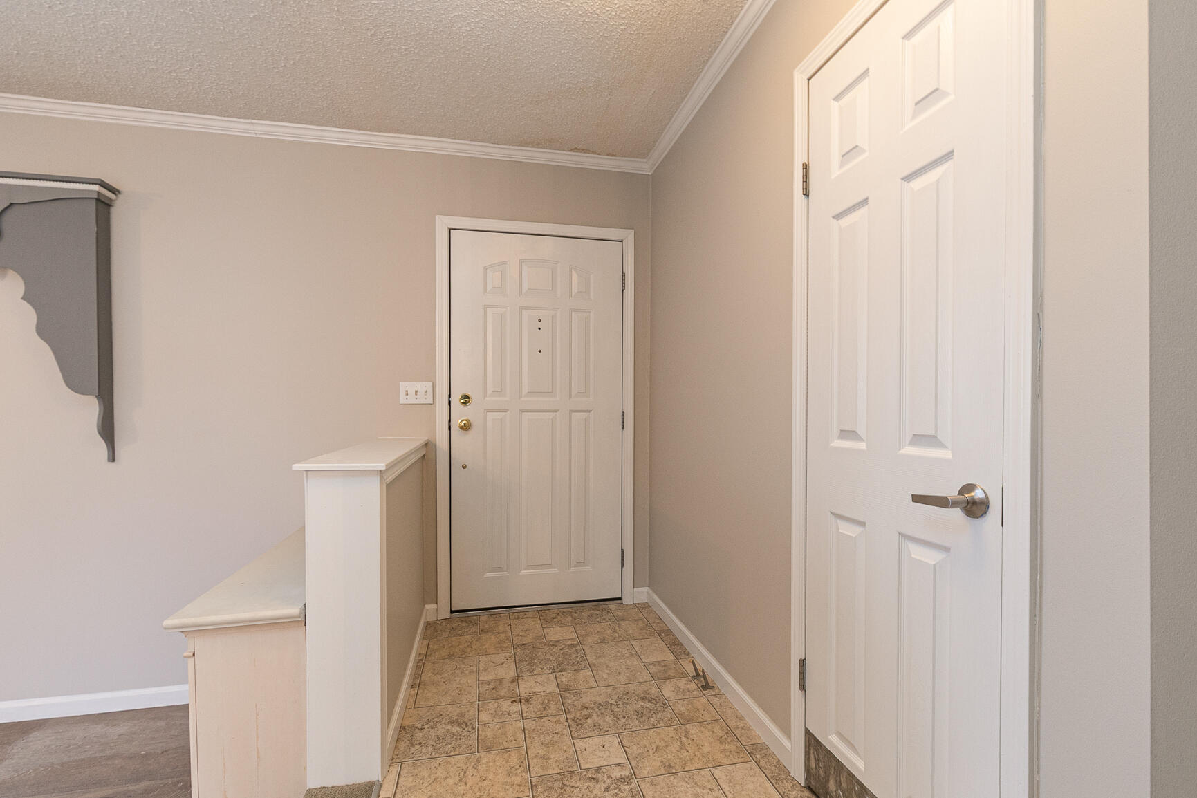 604 West Cave Street Property Photo 9