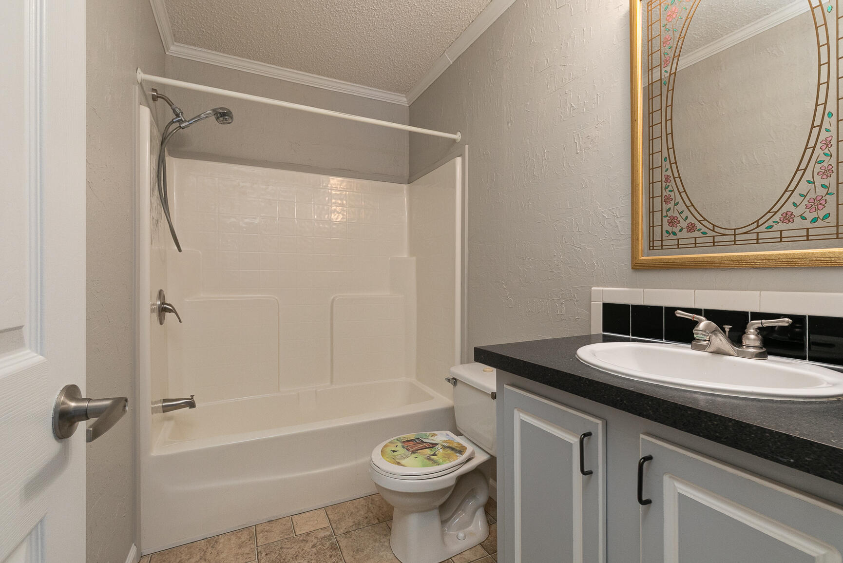 604 West Cave Street Property Photo 20