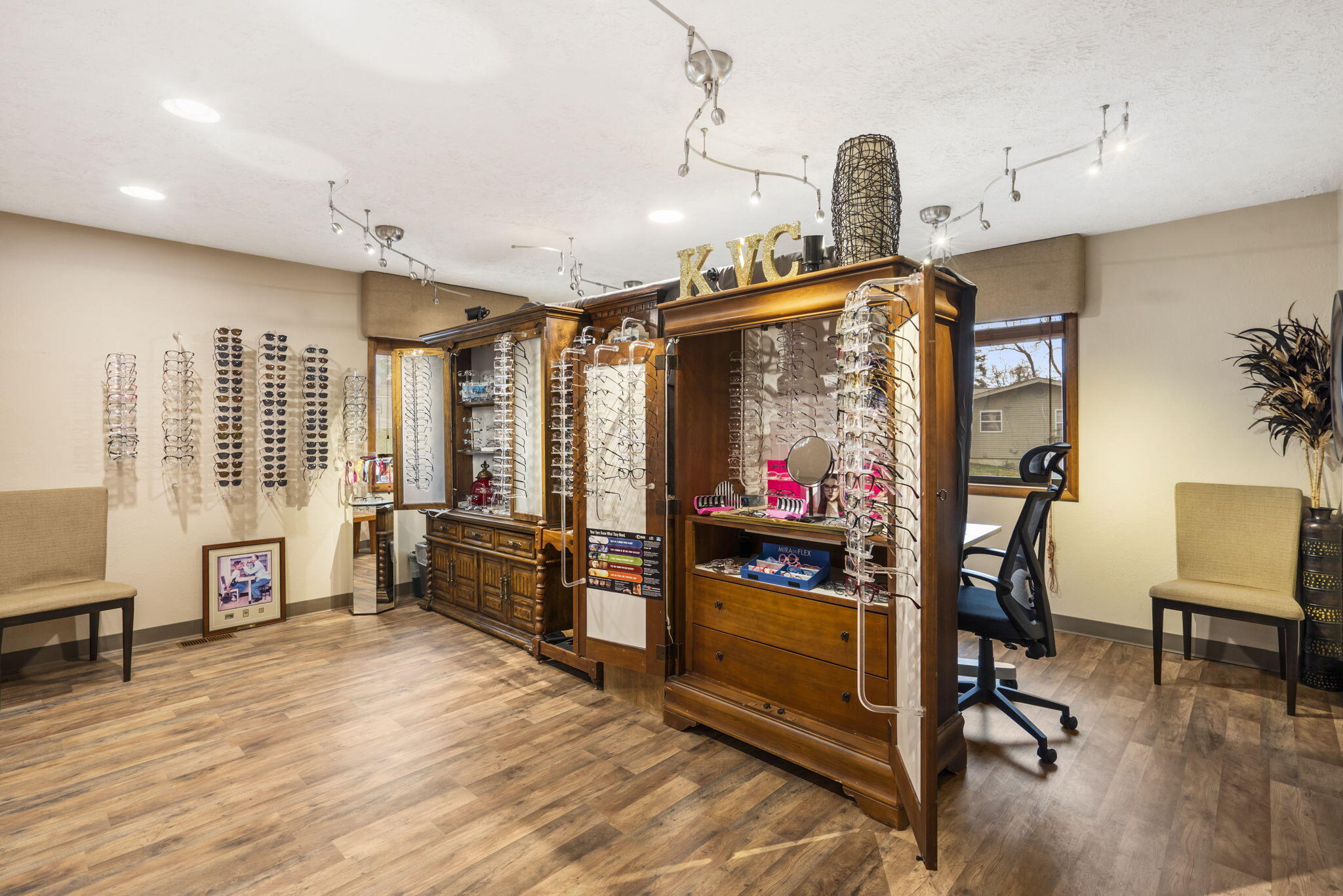 1 Woodland Avenue Property Photo 11