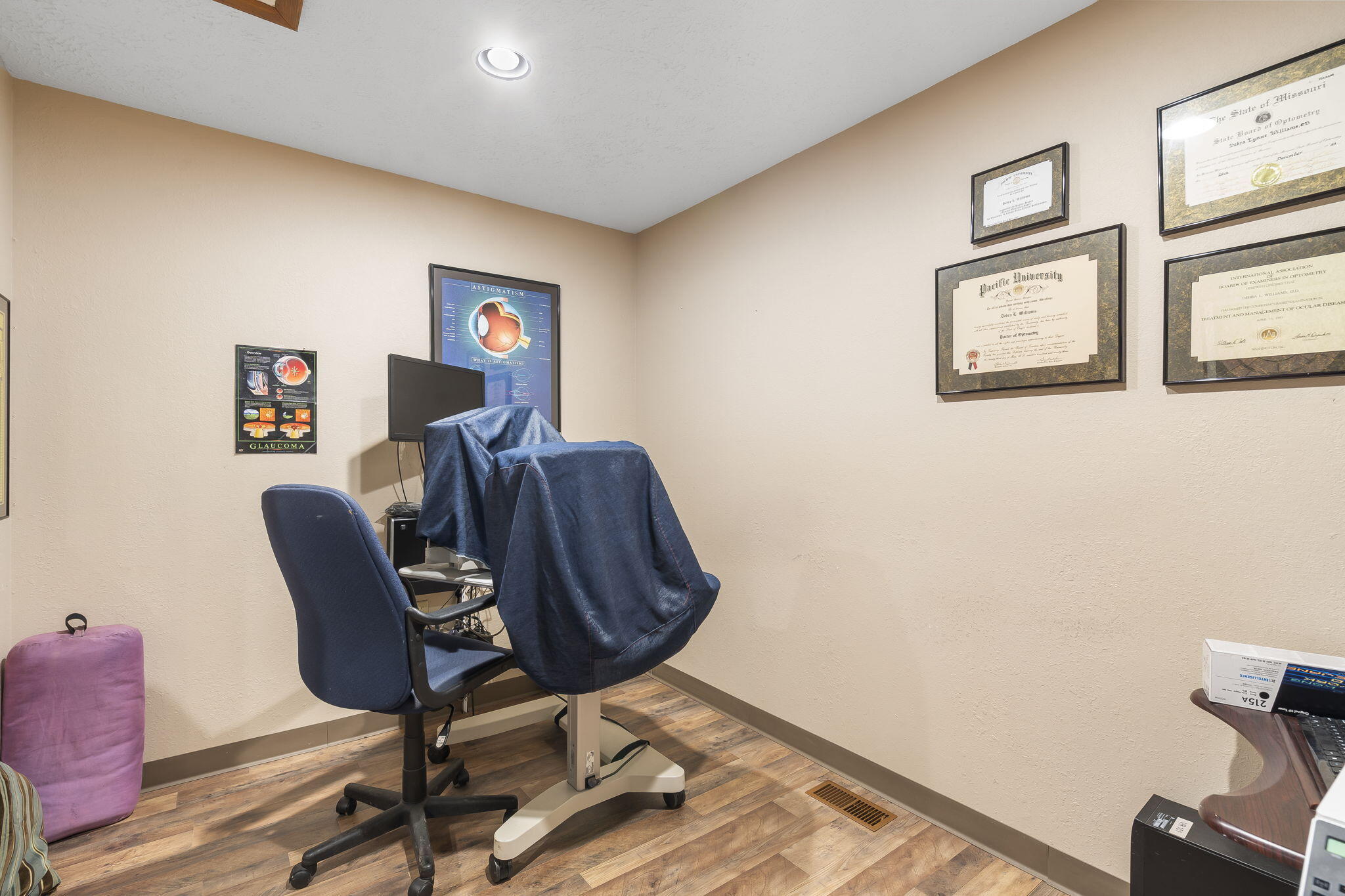 1 Woodland Avenue Property Photo 26