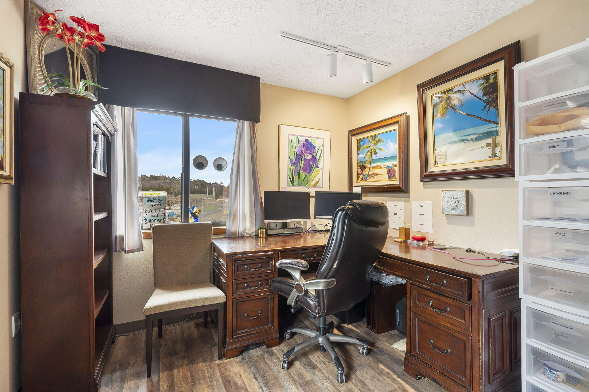 1 Woodland Avenue Property Photo 27