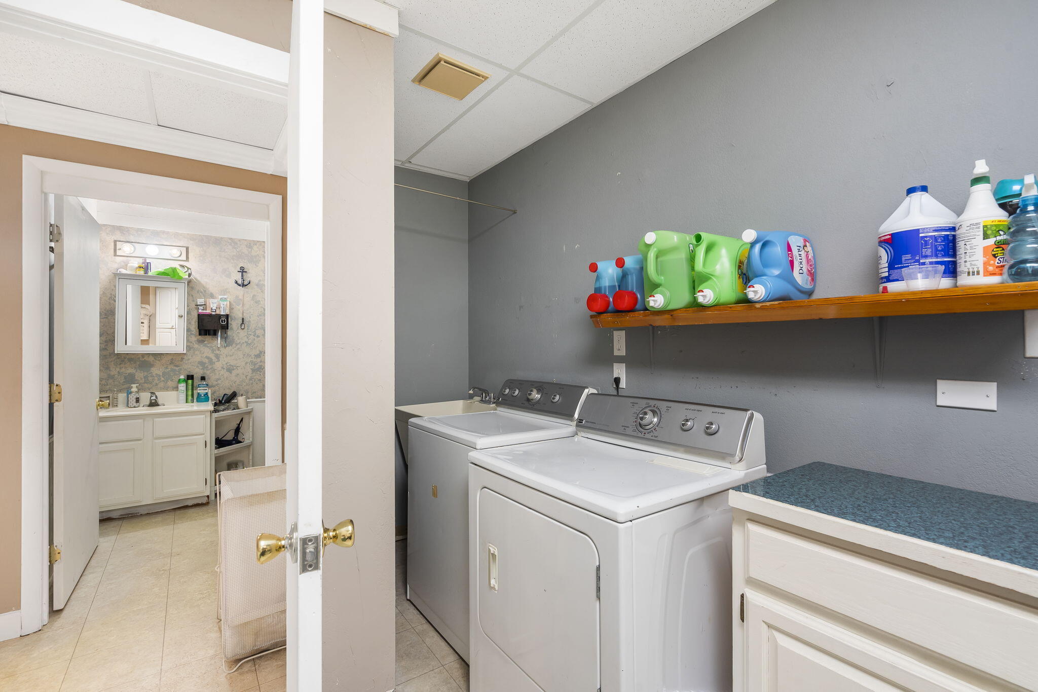 1 Woodland Avenue Property Photo 54