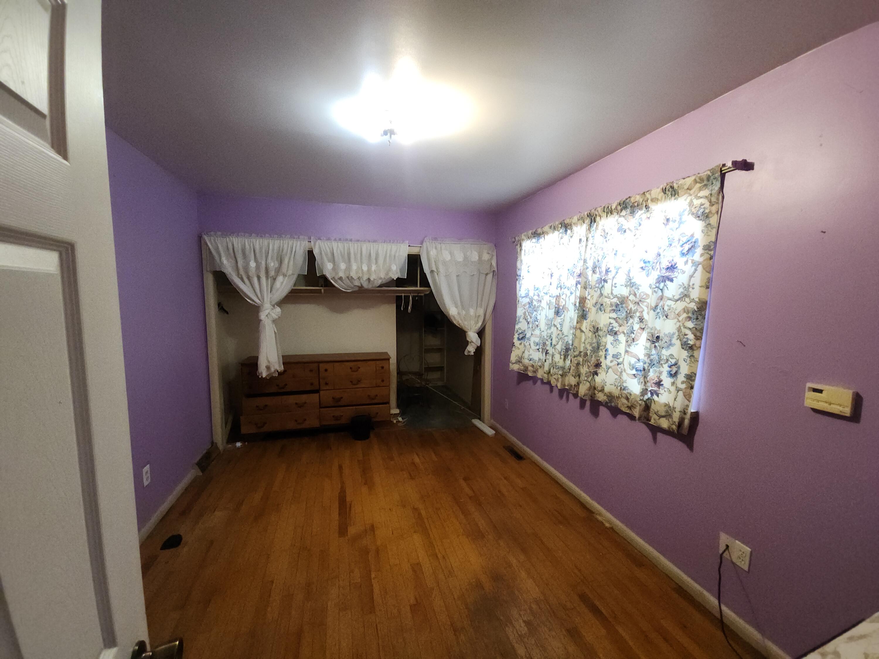 300 North Lincoln Street Property Photo 4