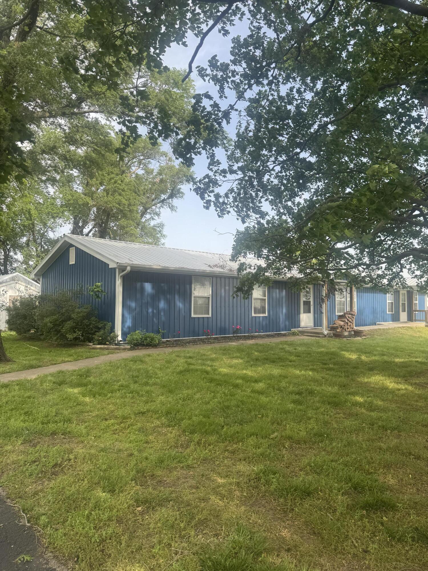 19410 Urchin Drive Property Photo 2
