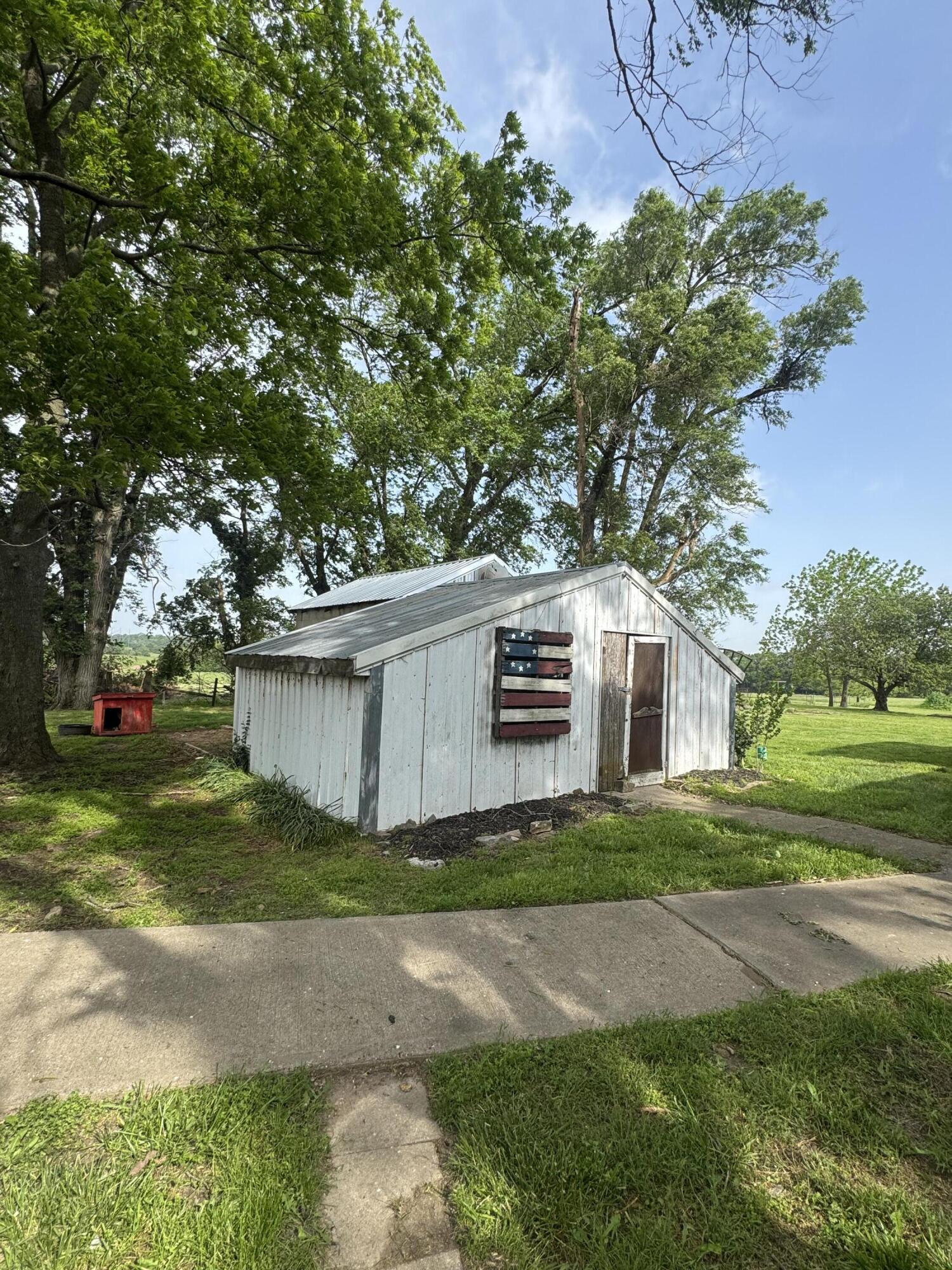 19410 Urchin Drive Property Photo 7