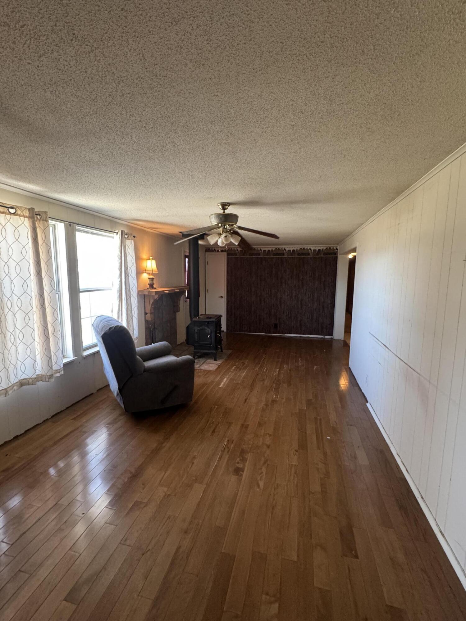 19410 Urchin Drive Property Photo 17