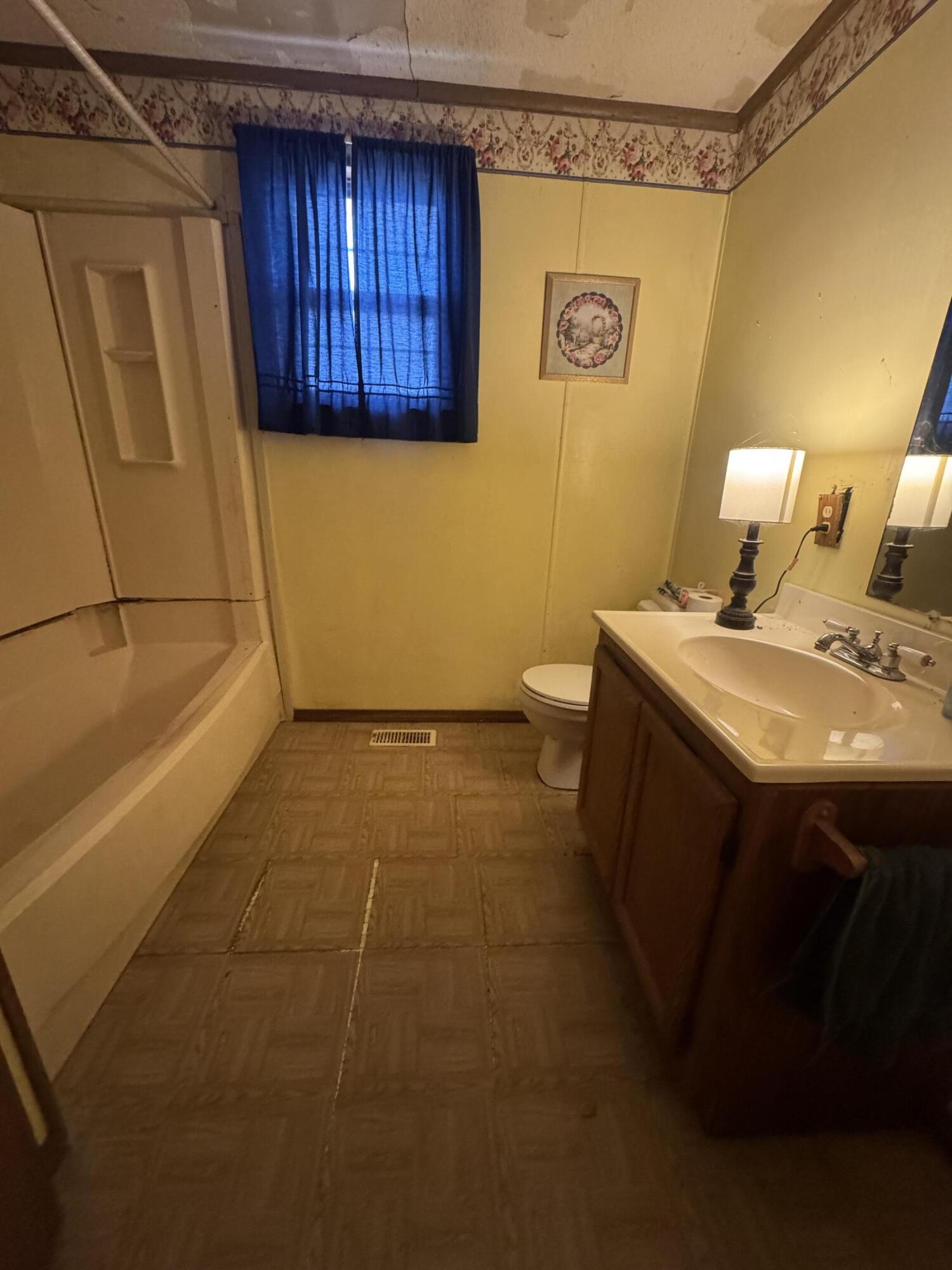 19410 Urchin Drive Property Photo 24