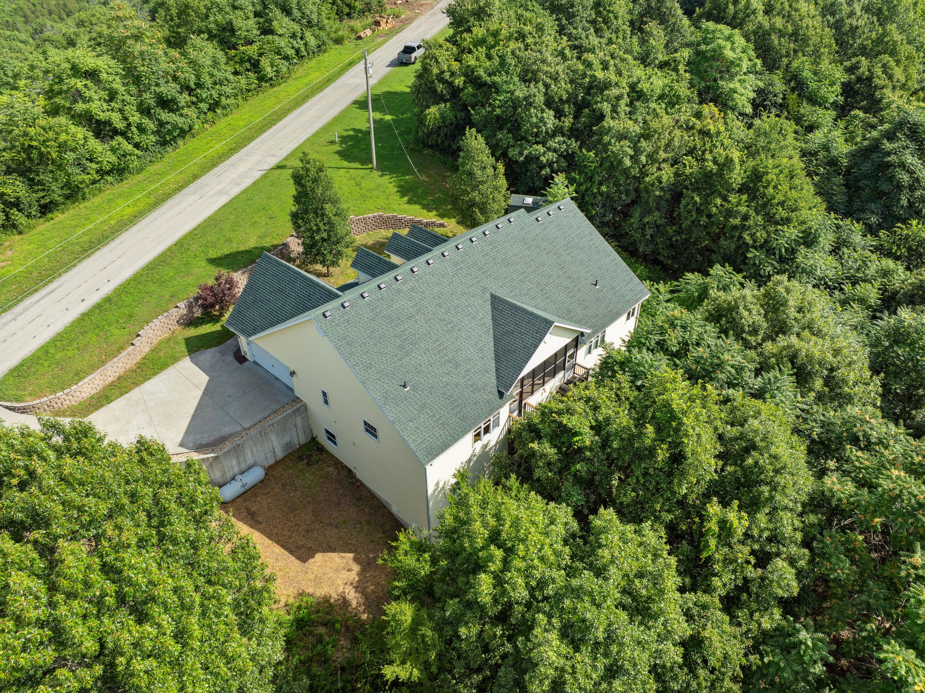 1414 Day Road Property Photo 8
