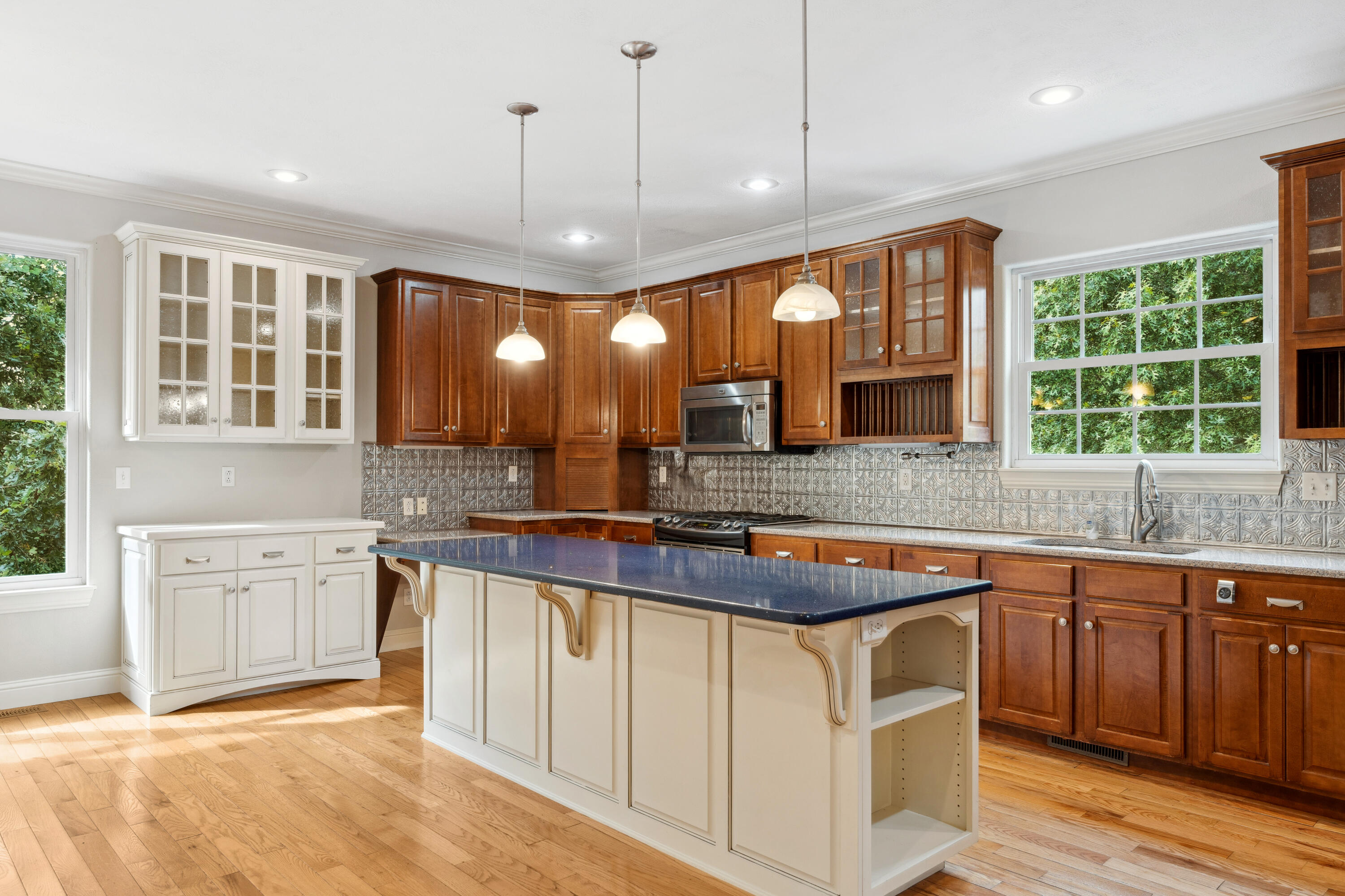 1414 Day Road Property Photo 25